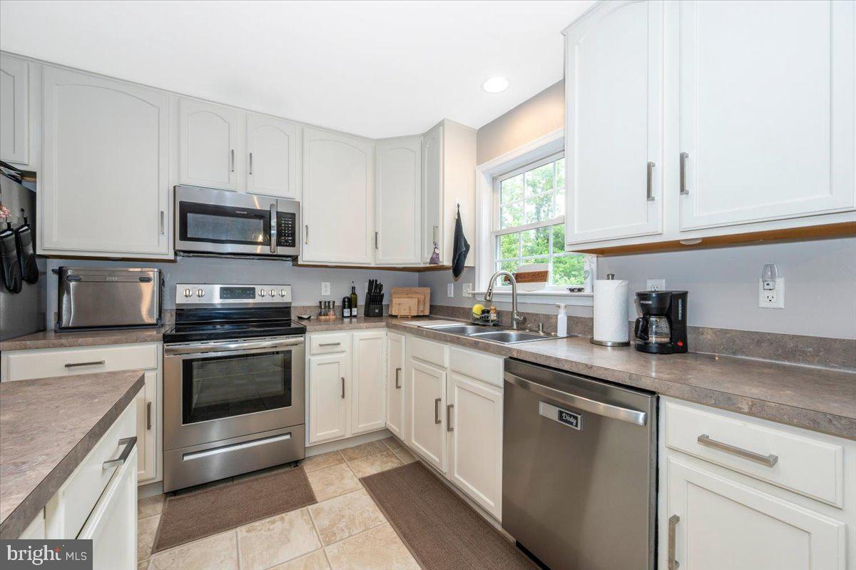 HAMMONDS MILL - Residential