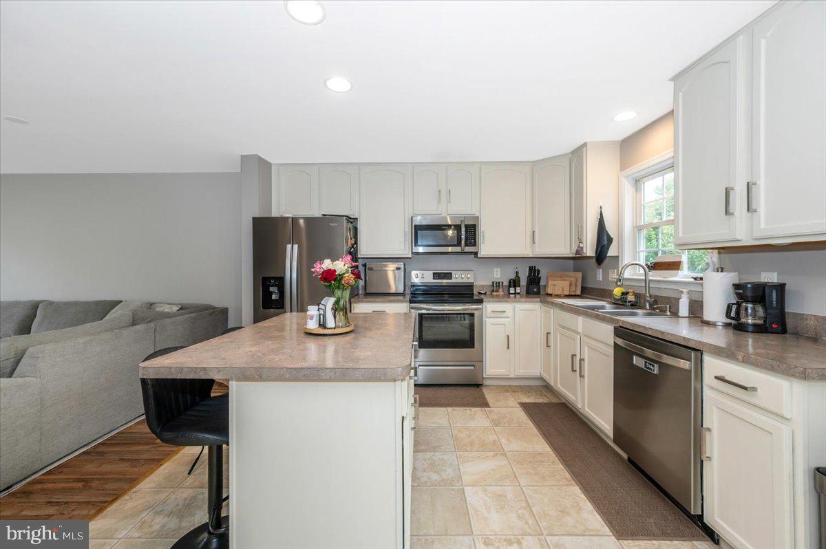 HAMMONDS MILL - Residential