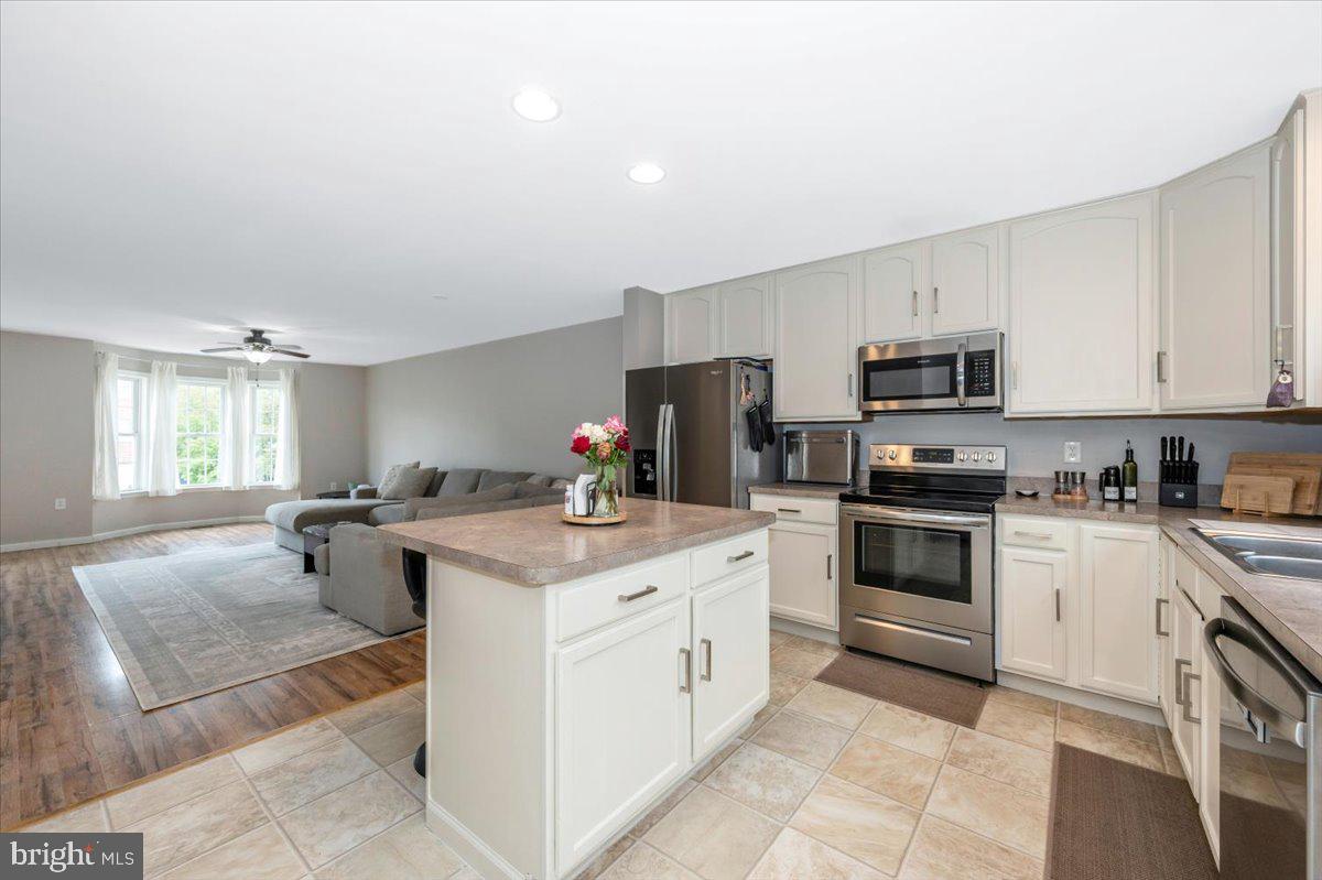 HAMMONDS MILL - Residential