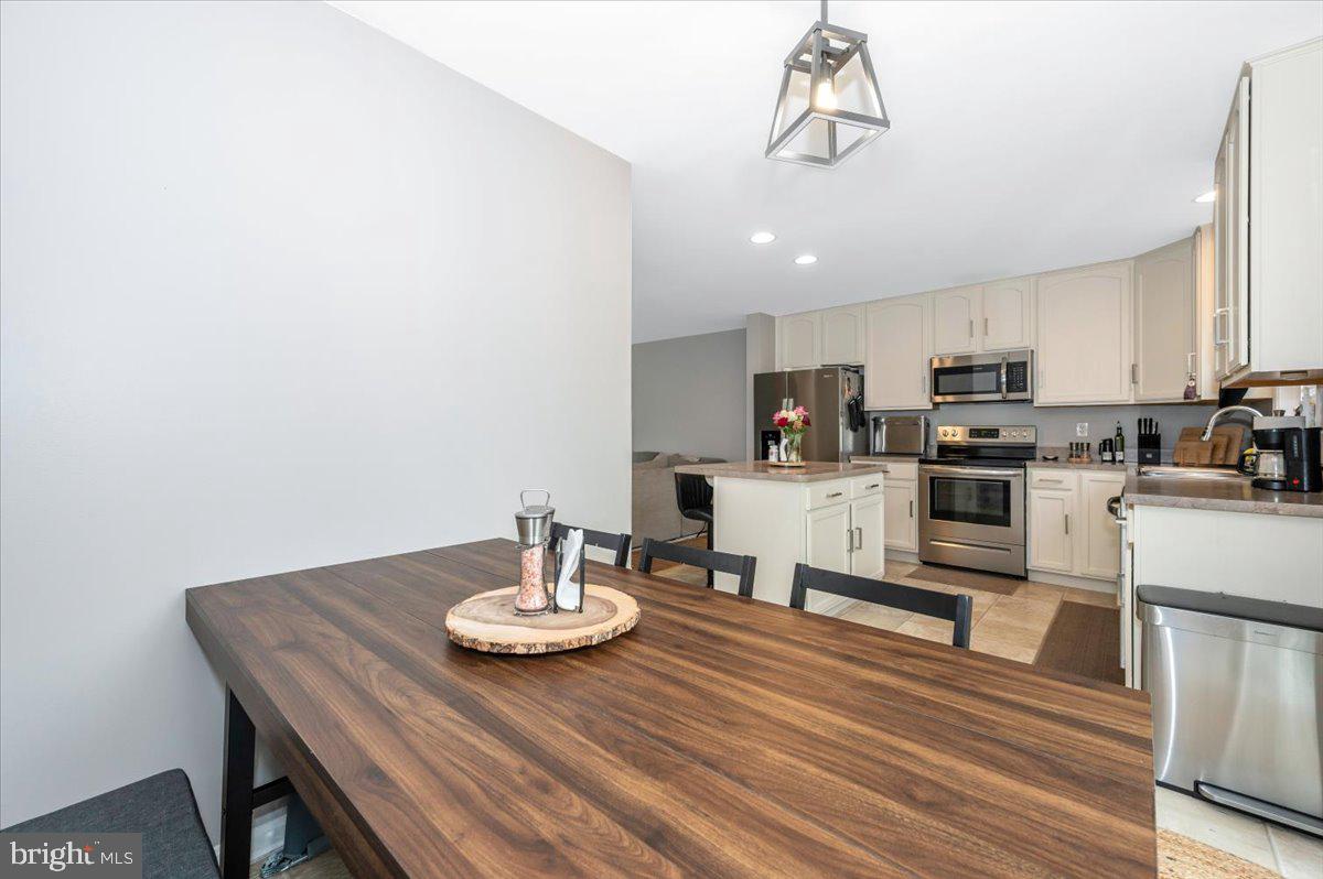 HAMMONDS MILL - Residential