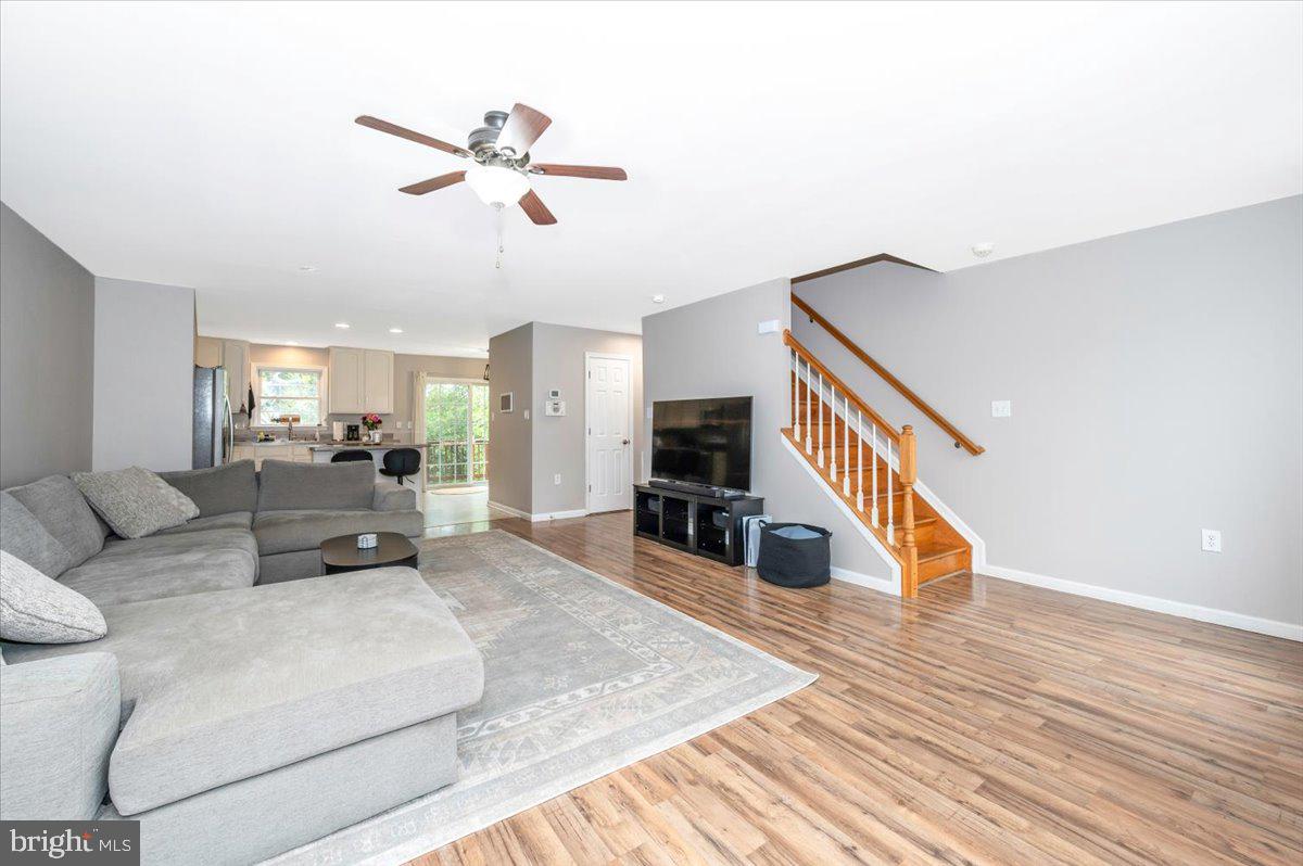 HAMMONDS MILL - Residential