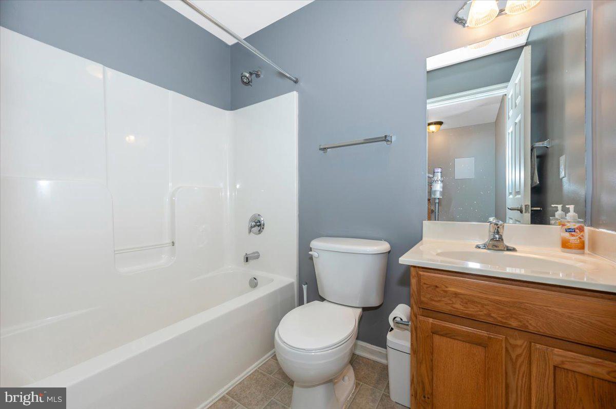 HAMMONDS MILL - Residential