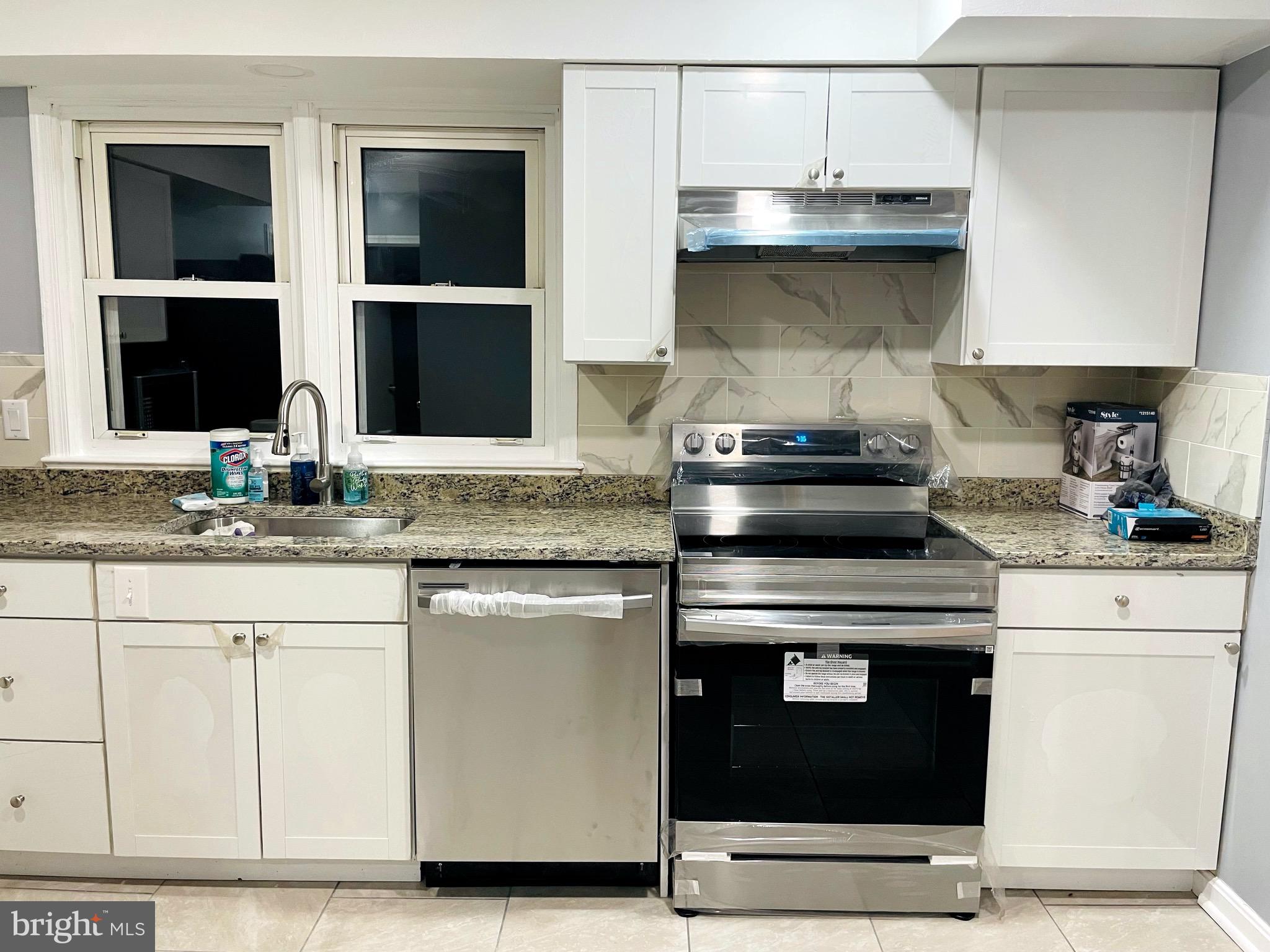 COLLEGE HEIGHTS - Residential