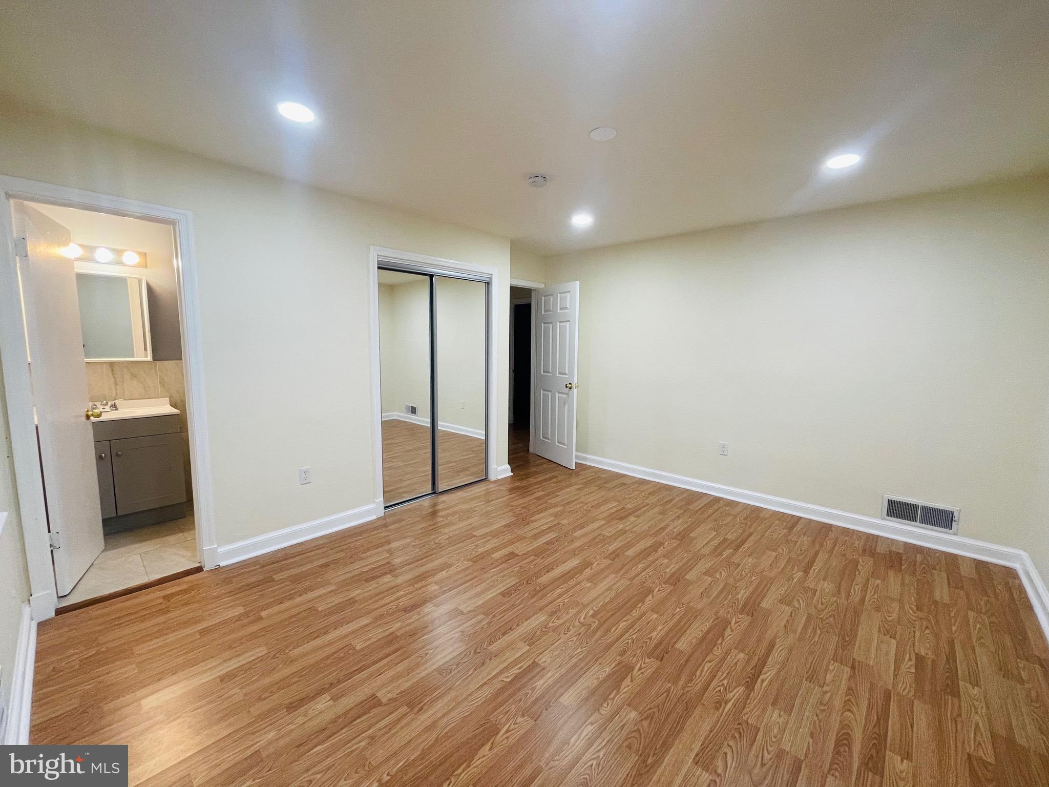 COLLEGE HEIGHTS - Residential