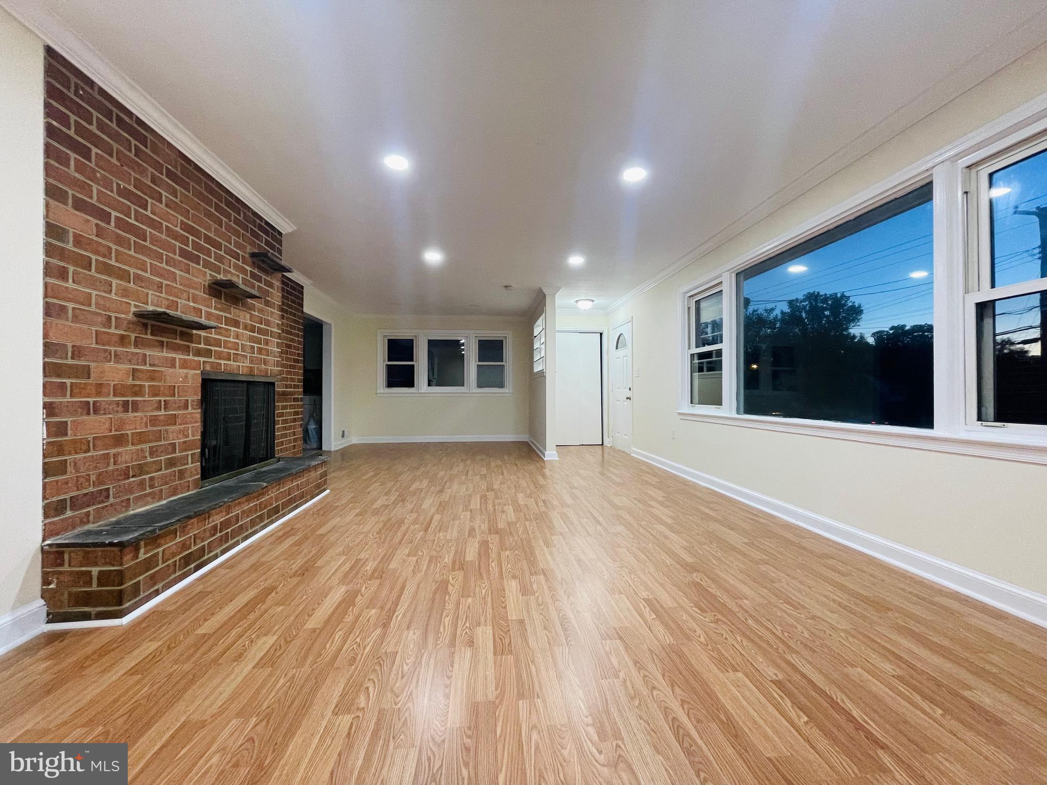 COLLEGE HEIGHTS - Residential