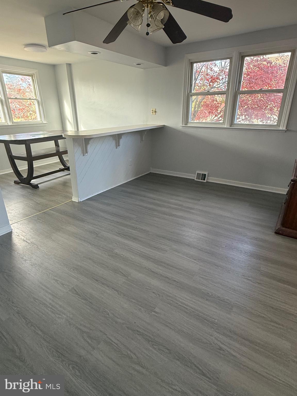 HOLMESBURG - Residential