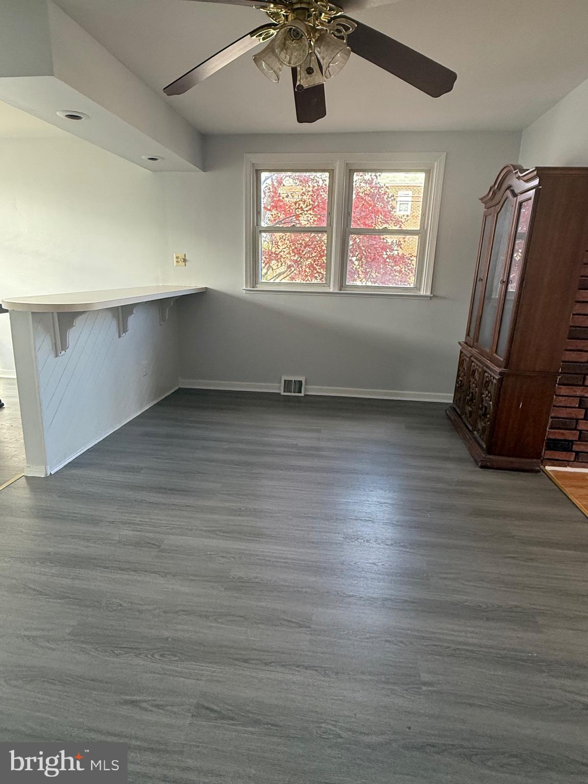 HOLMESBURG - Residential