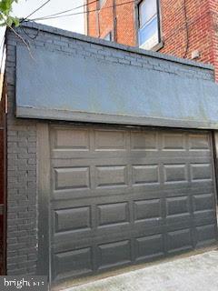 QUEEN VILLAGE - Commercial Sale