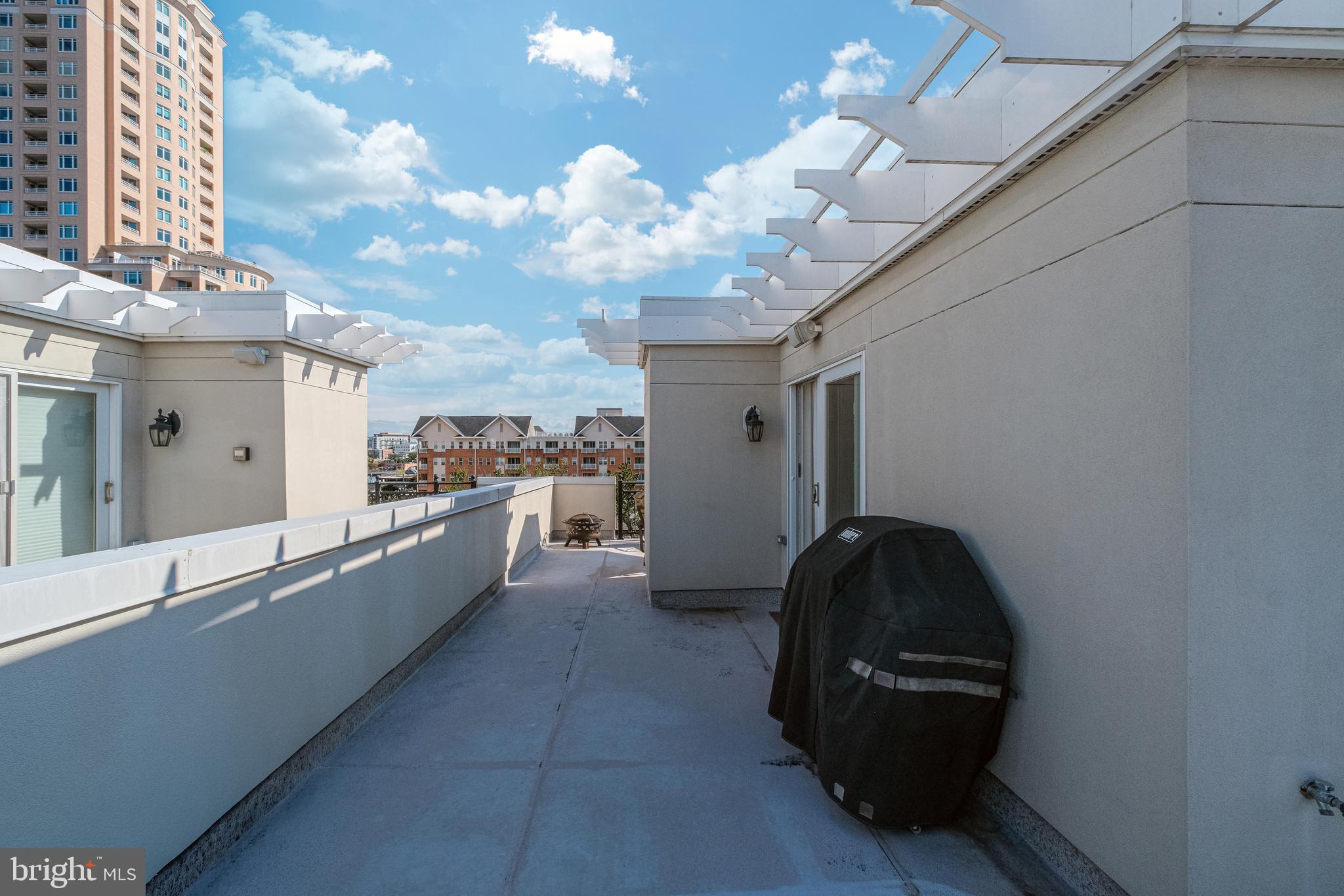 HARBORVIEW - Residential