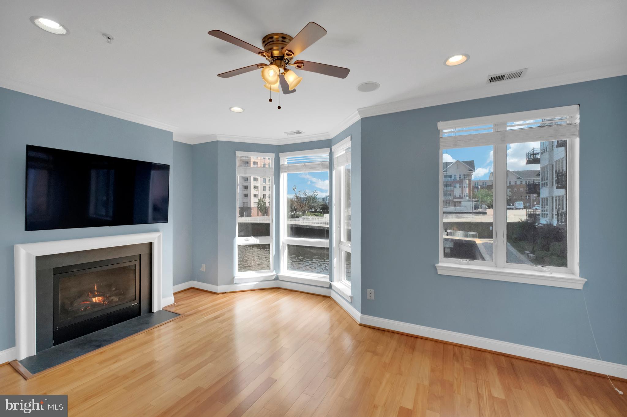 HARBORVIEW - Residential