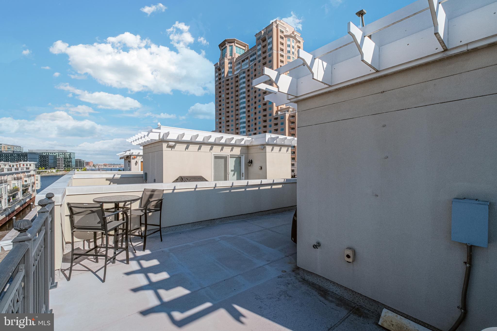 HARBORVIEW - Residential