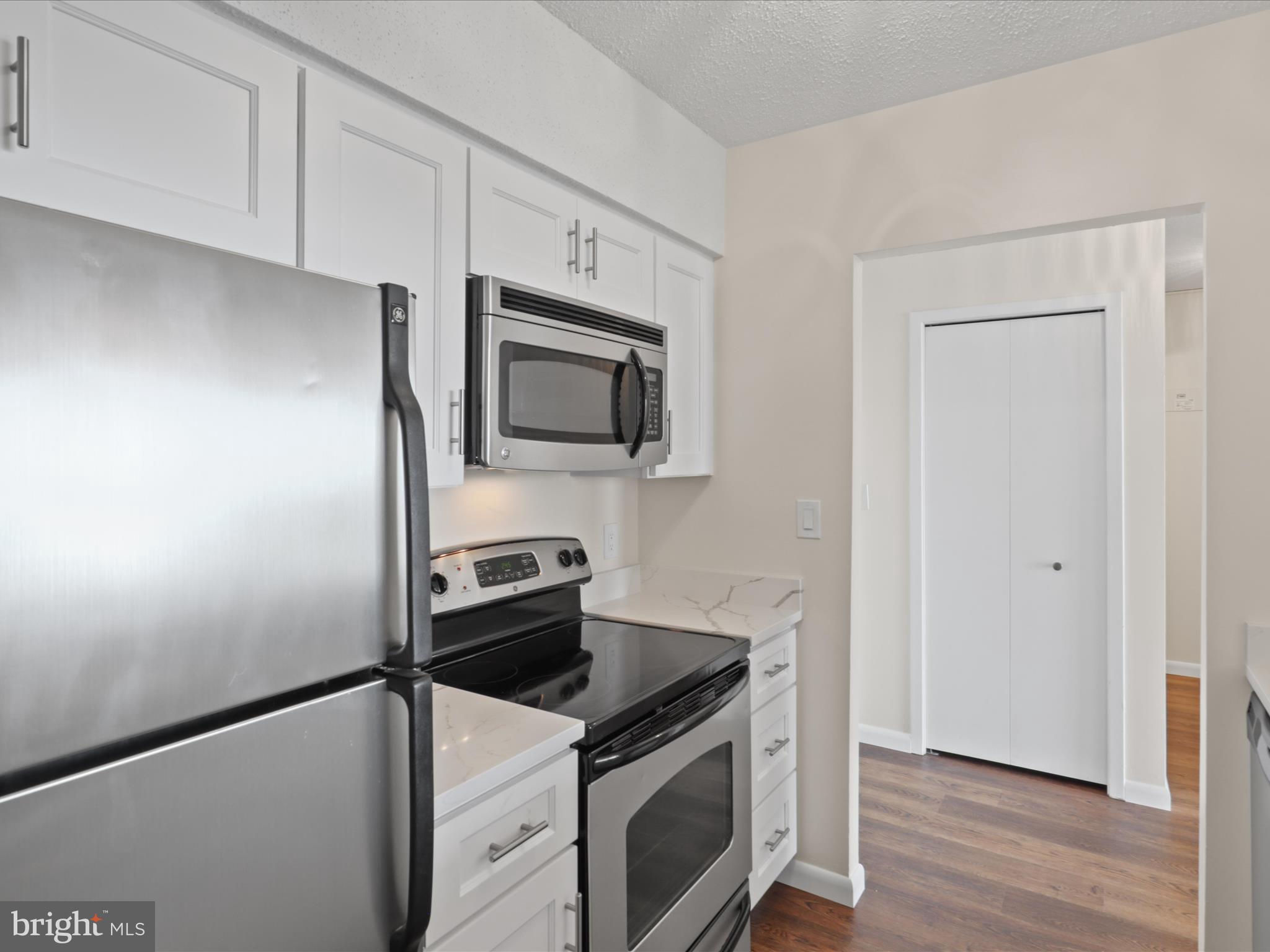 SKYLINE SQUARE CONDO - Residential Lease