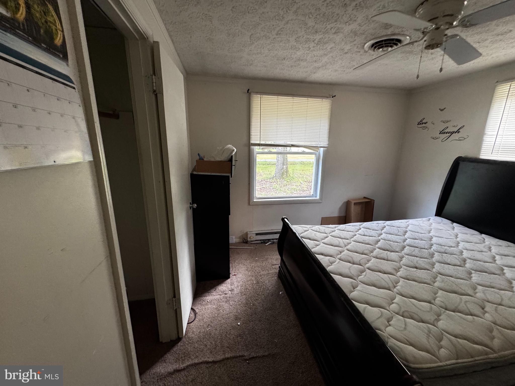 WHITE OAK MANOR - Residential