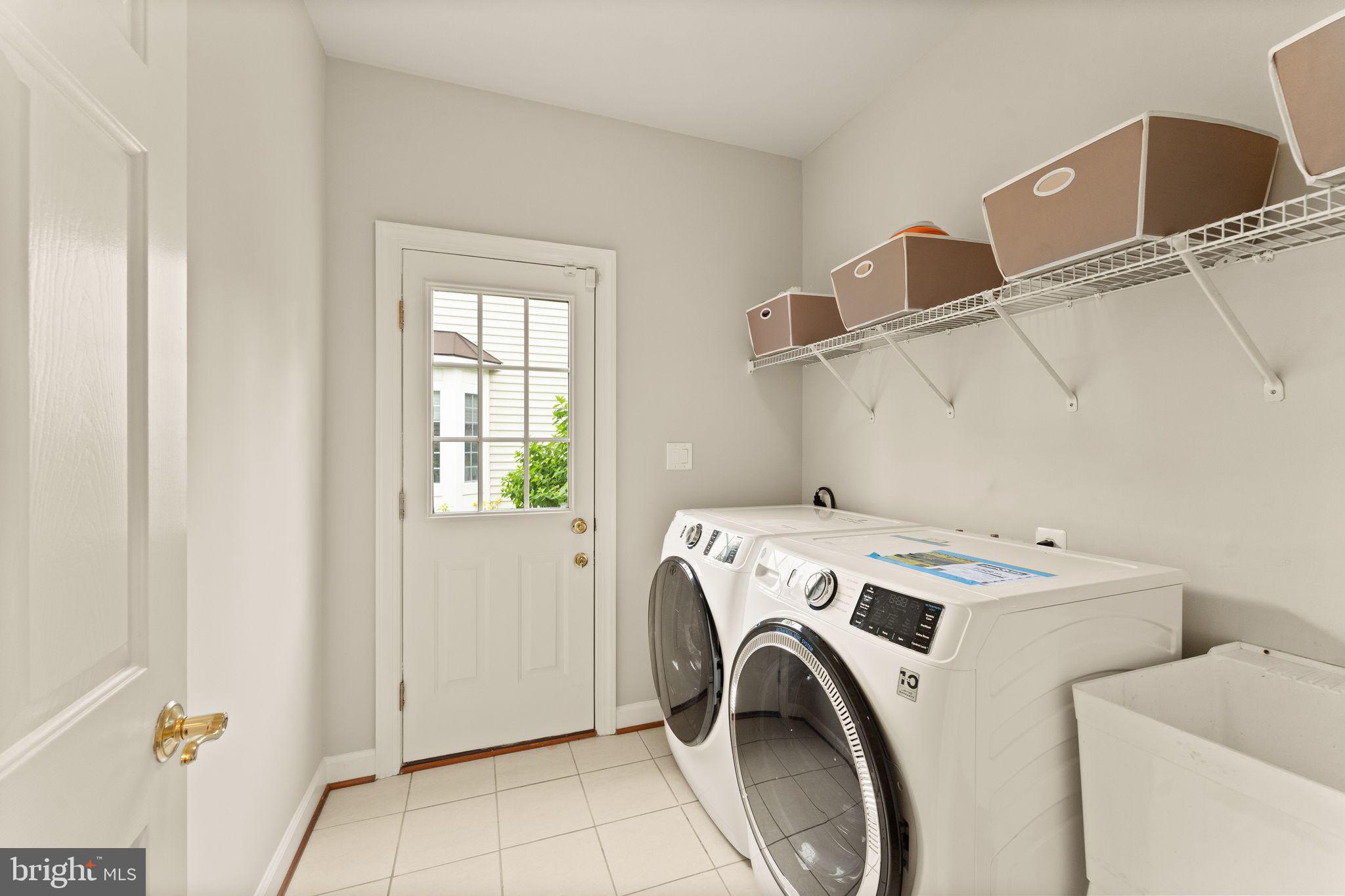 EDWARDS LANDING - Residential