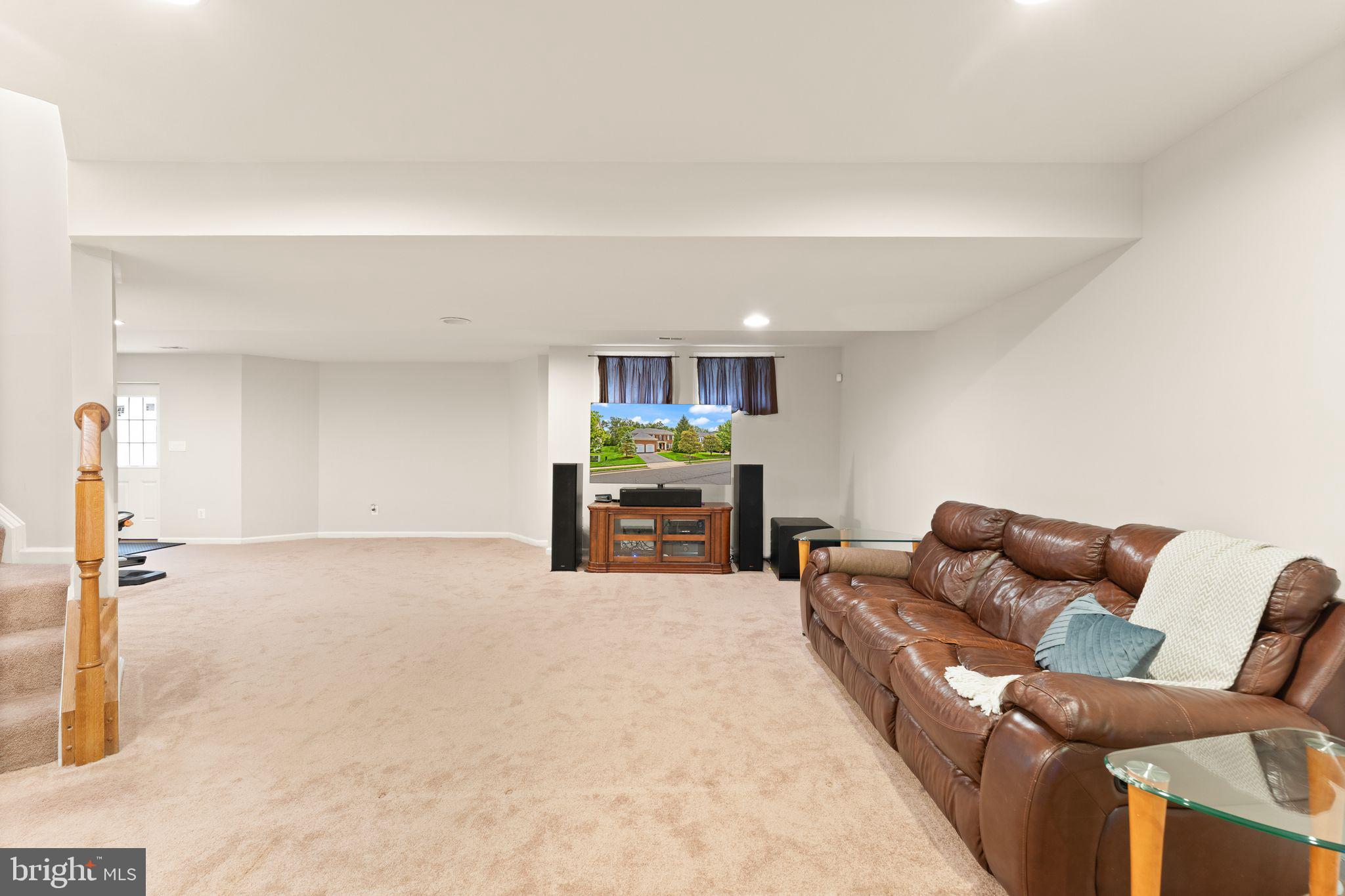 EDWARDS LANDING - Residential