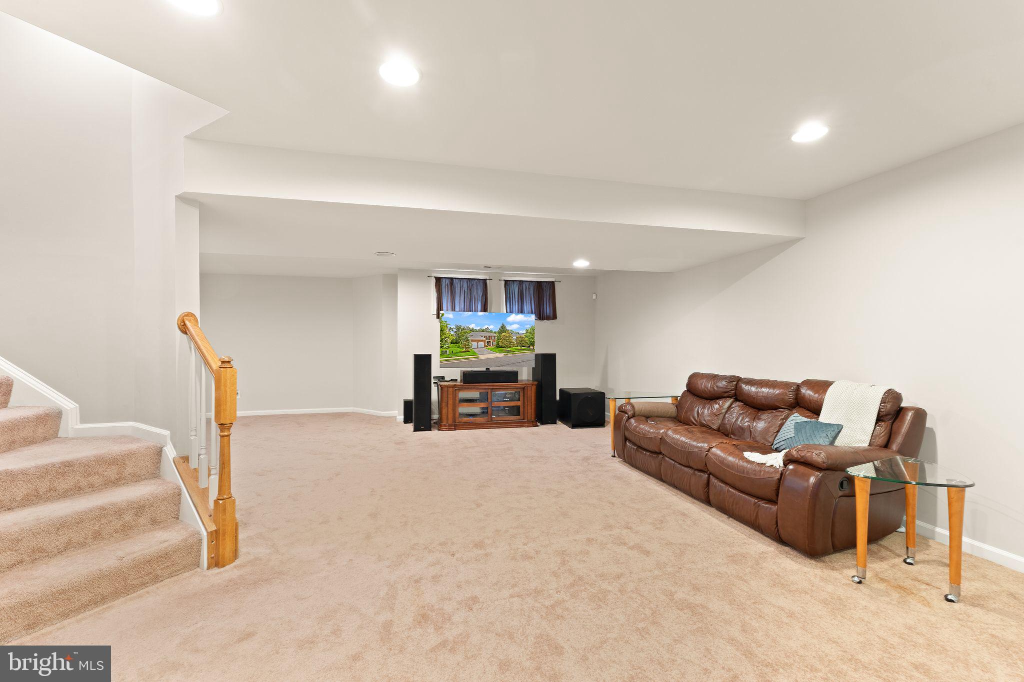 EDWARDS LANDING - Residential