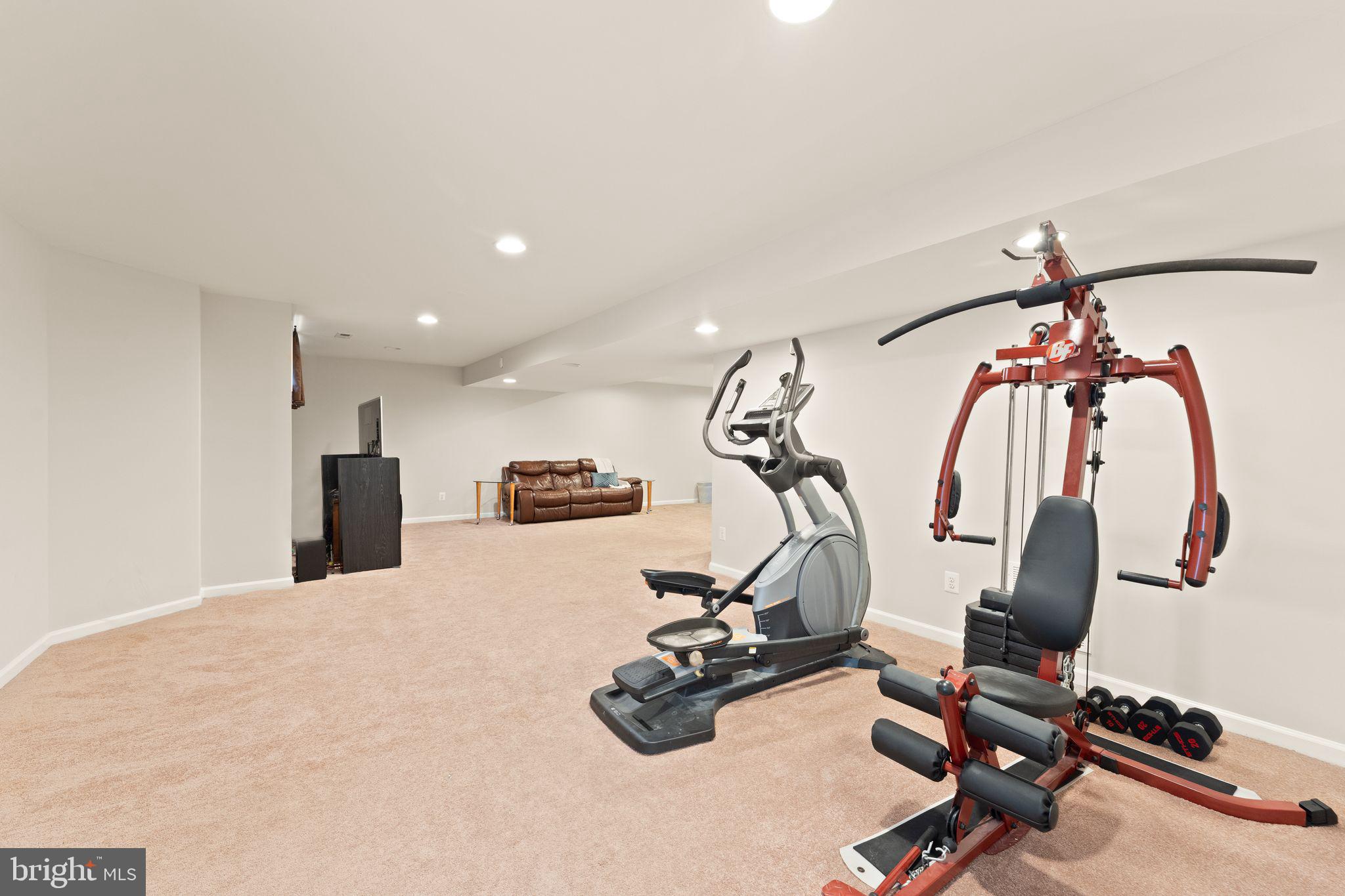 EDWARDS LANDING - Residential