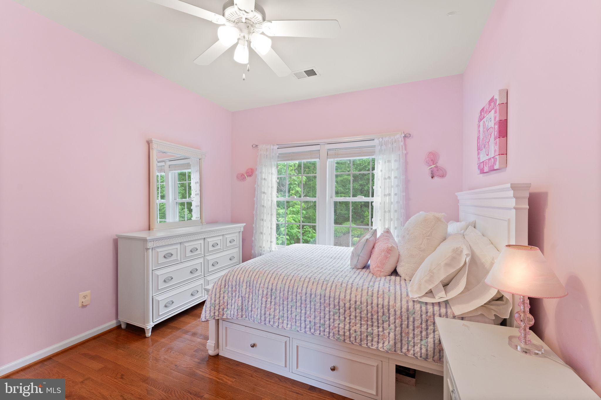 EDWARDS LANDING - Residential