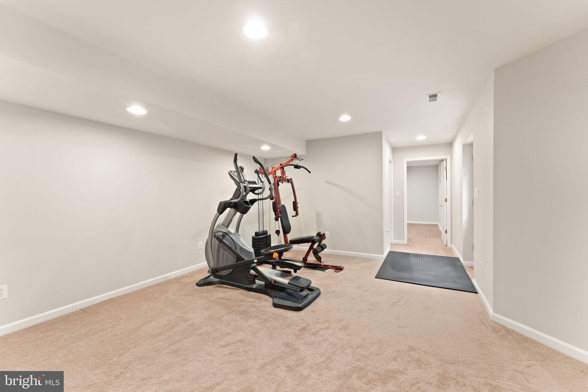 EDWARDS LANDING - Residential