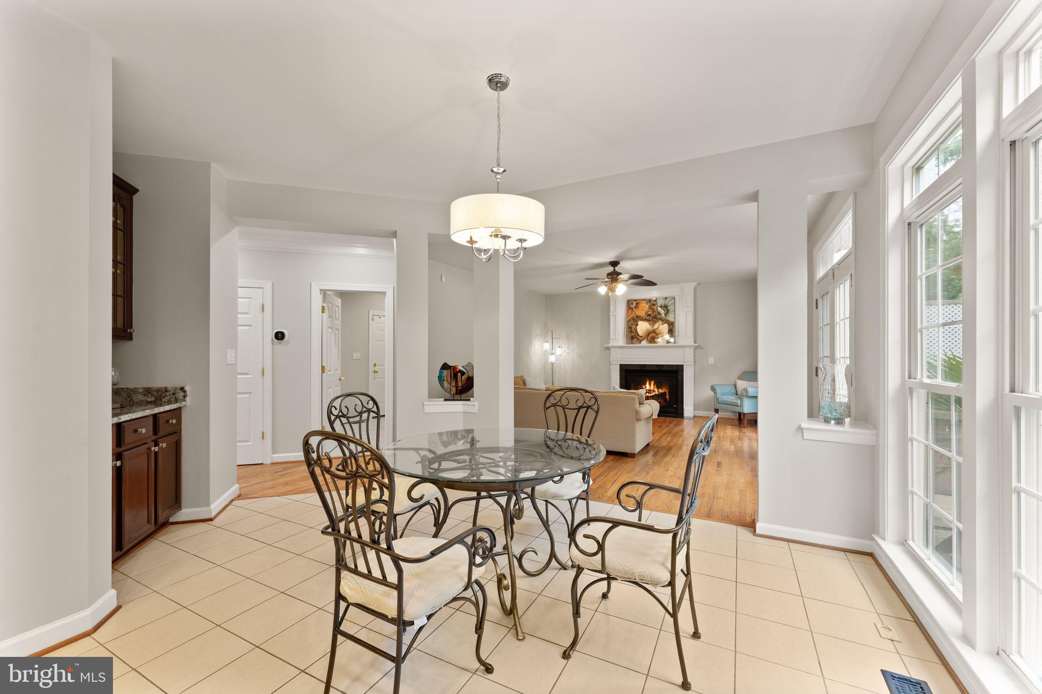 EDWARDS LANDING - Residential