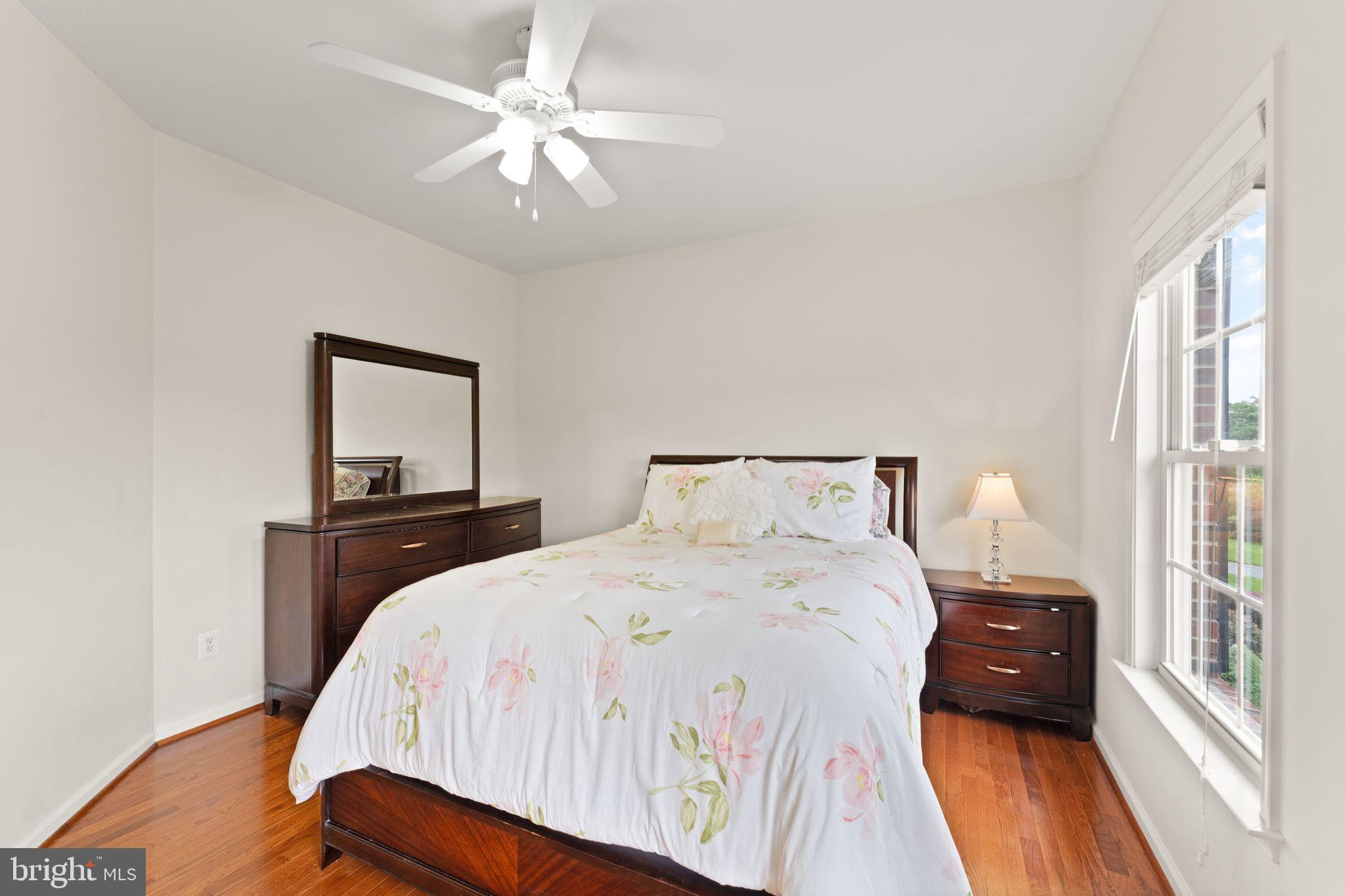 EDWARDS LANDING - Residential