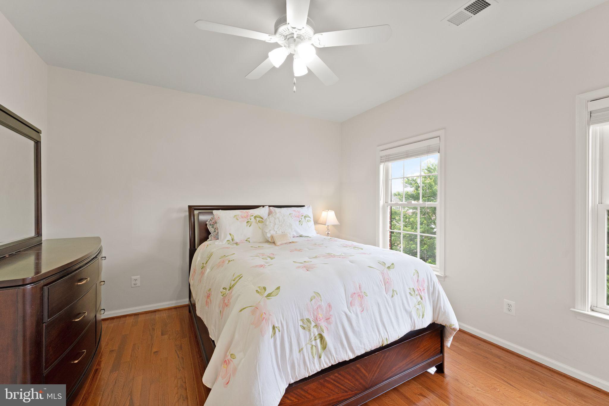 EDWARDS LANDING - Residential