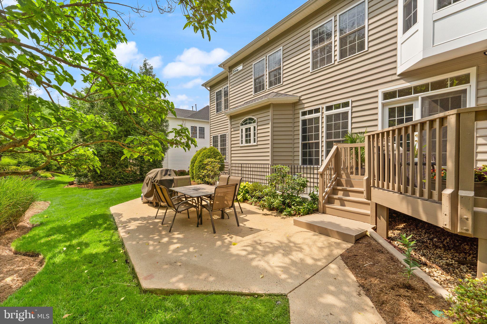 EDWARDS LANDING - Residential