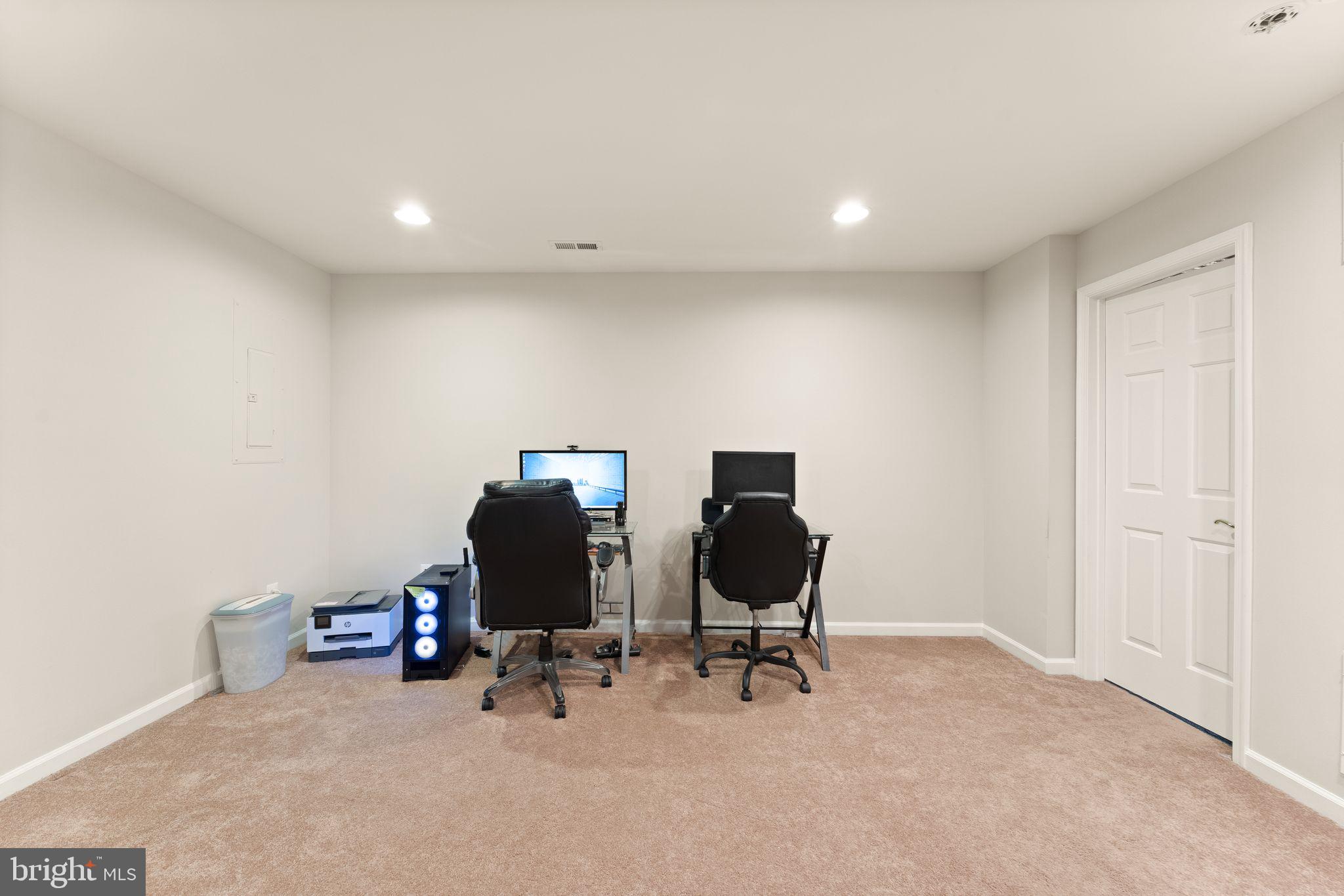 EDWARDS LANDING - Residential