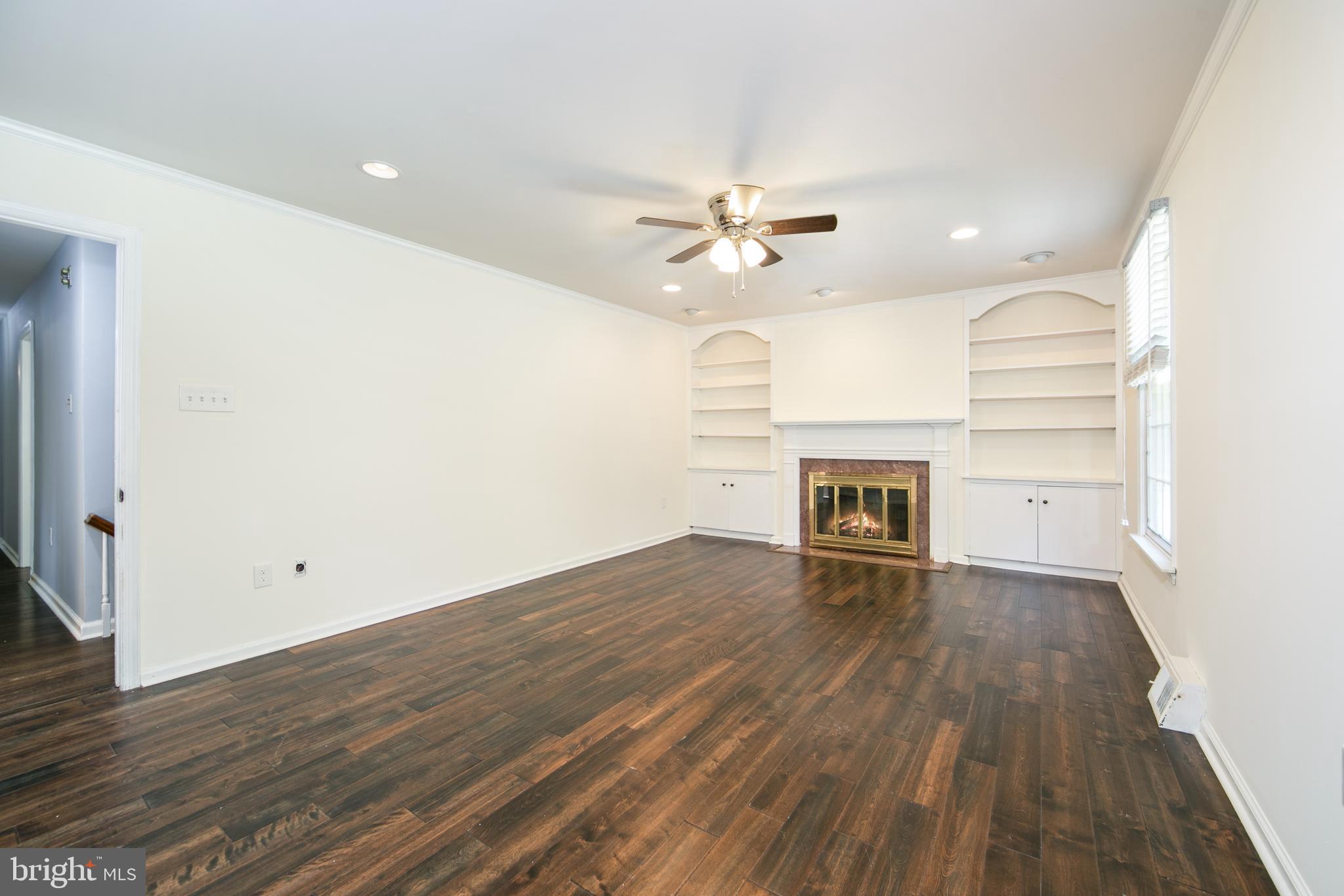 HUNTINGDON VALLEY - Residential