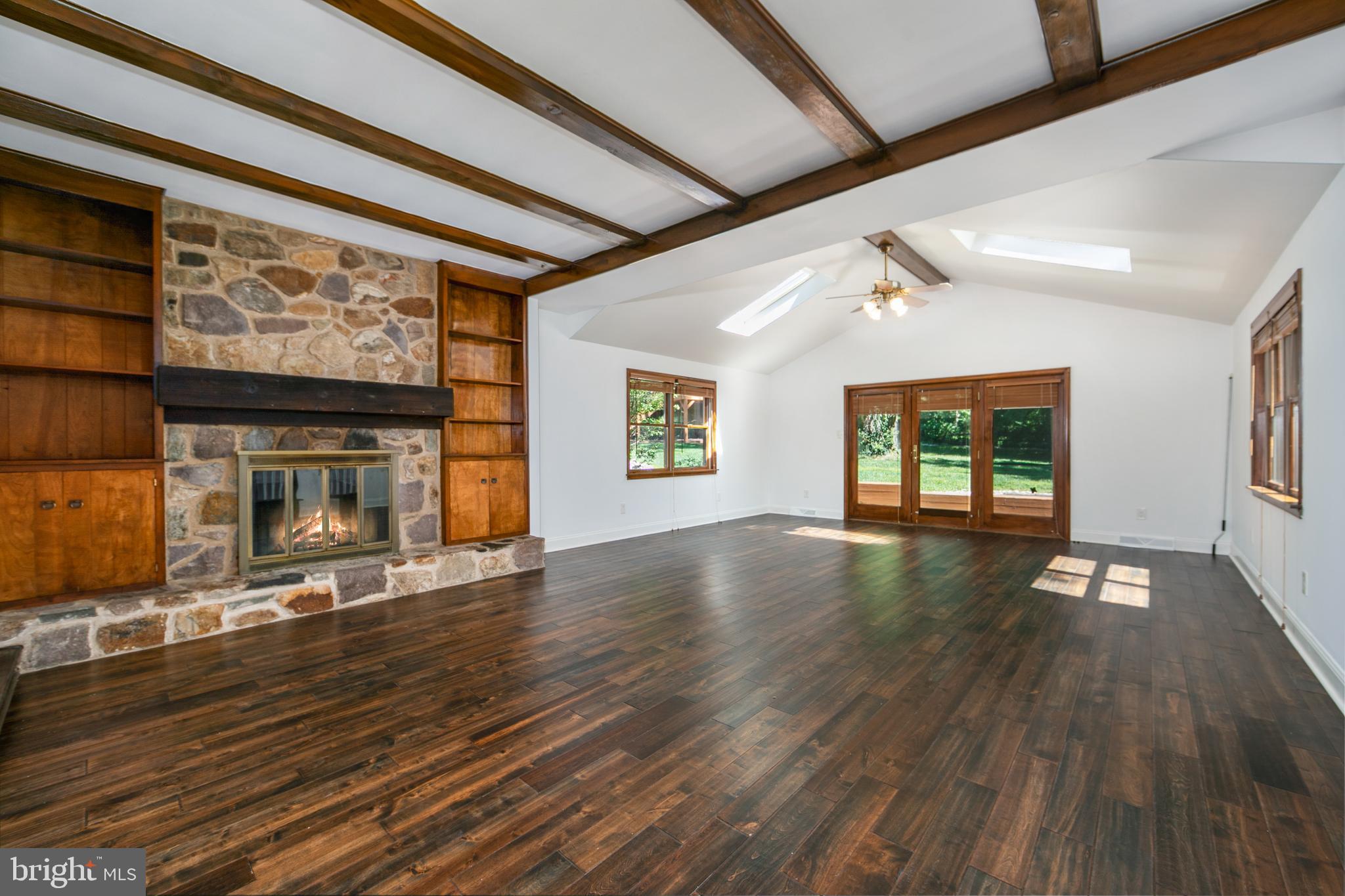 HUNTINGDON VALLEY - Residential