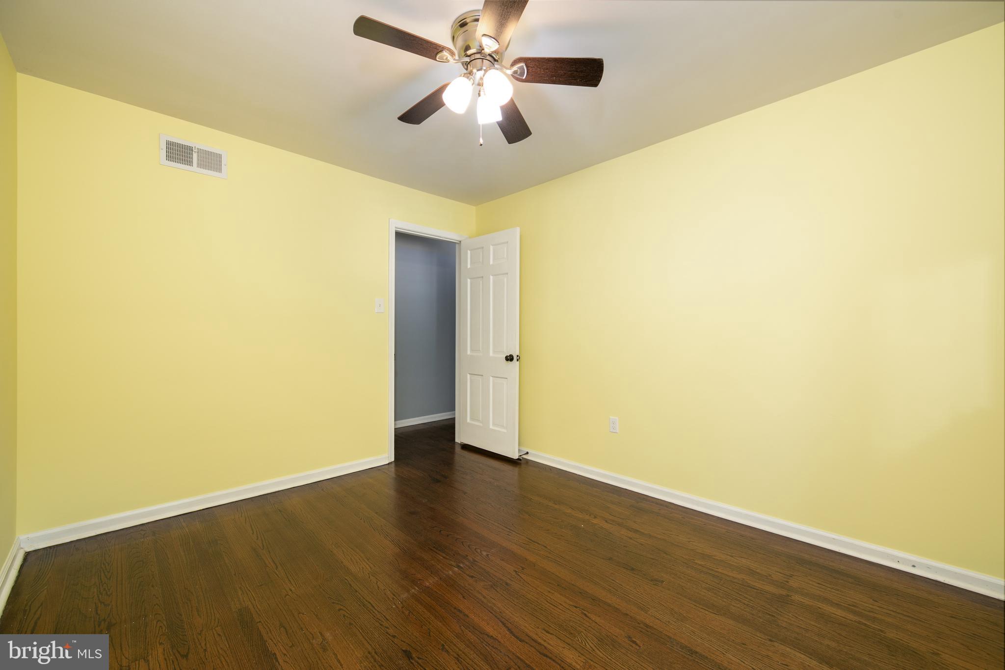 HUNTINGDON VALLEY - Residential