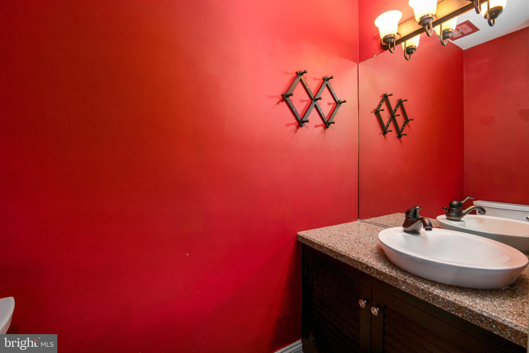 HUNTINGDON VALLEY - Residential