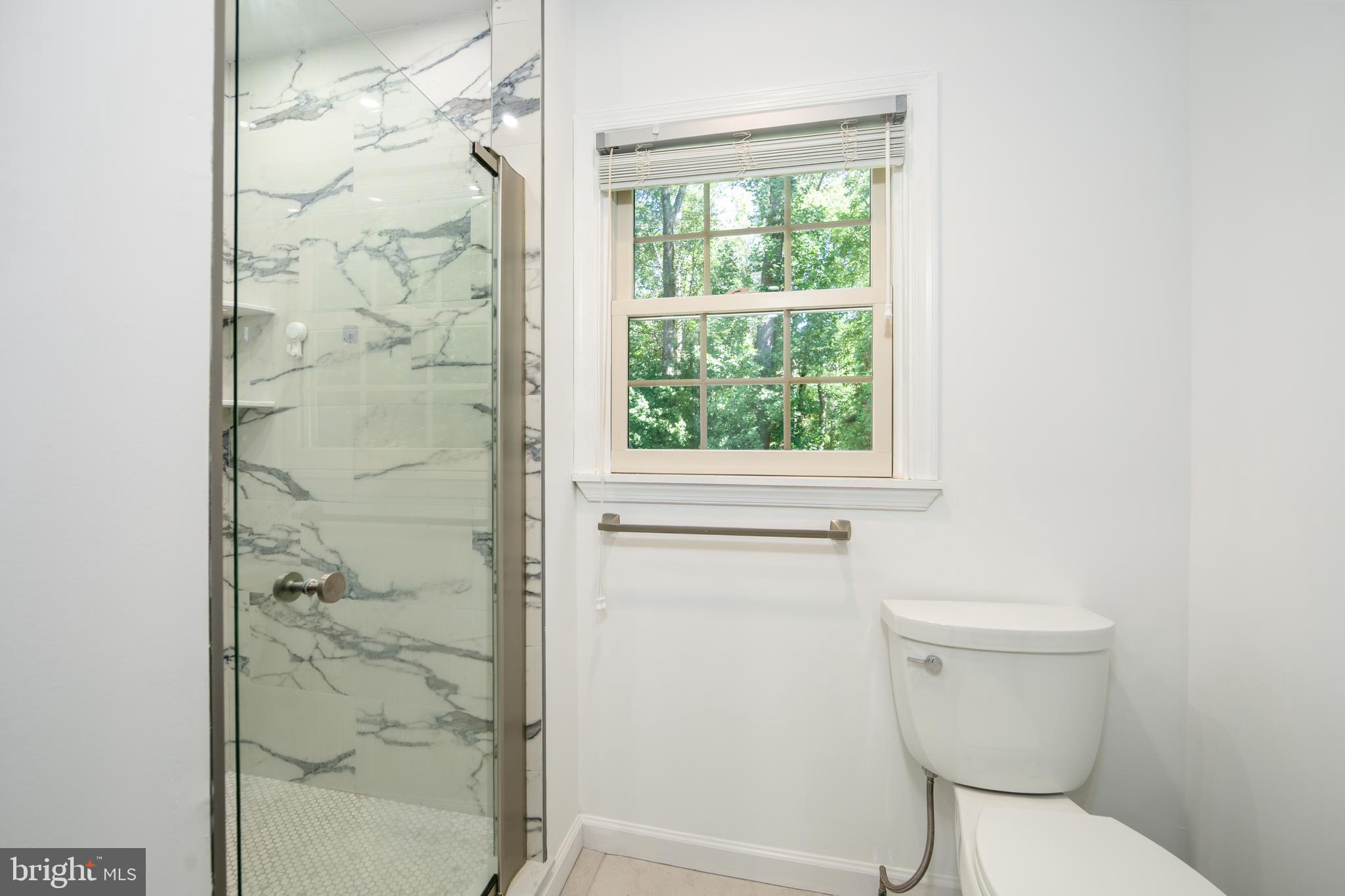 HUNTINGDON VALLEY - Residential