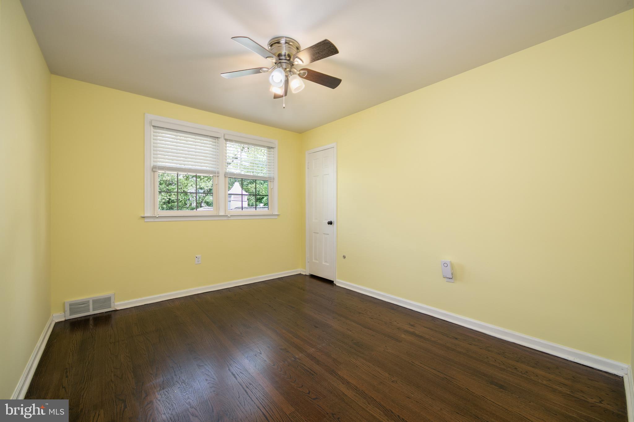 HUNTINGDON VALLEY - Residential