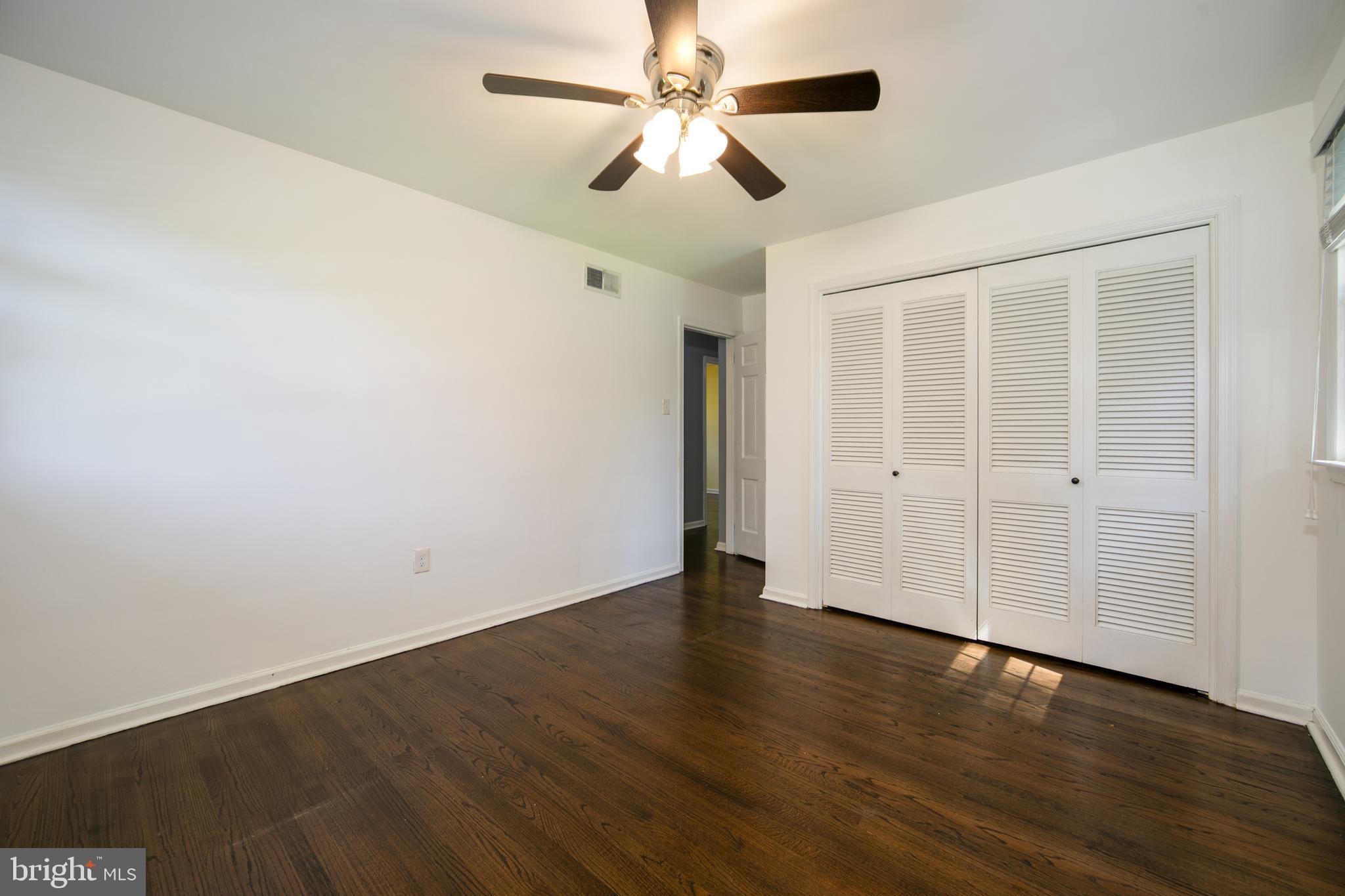 HUNTINGDON VALLEY - Residential