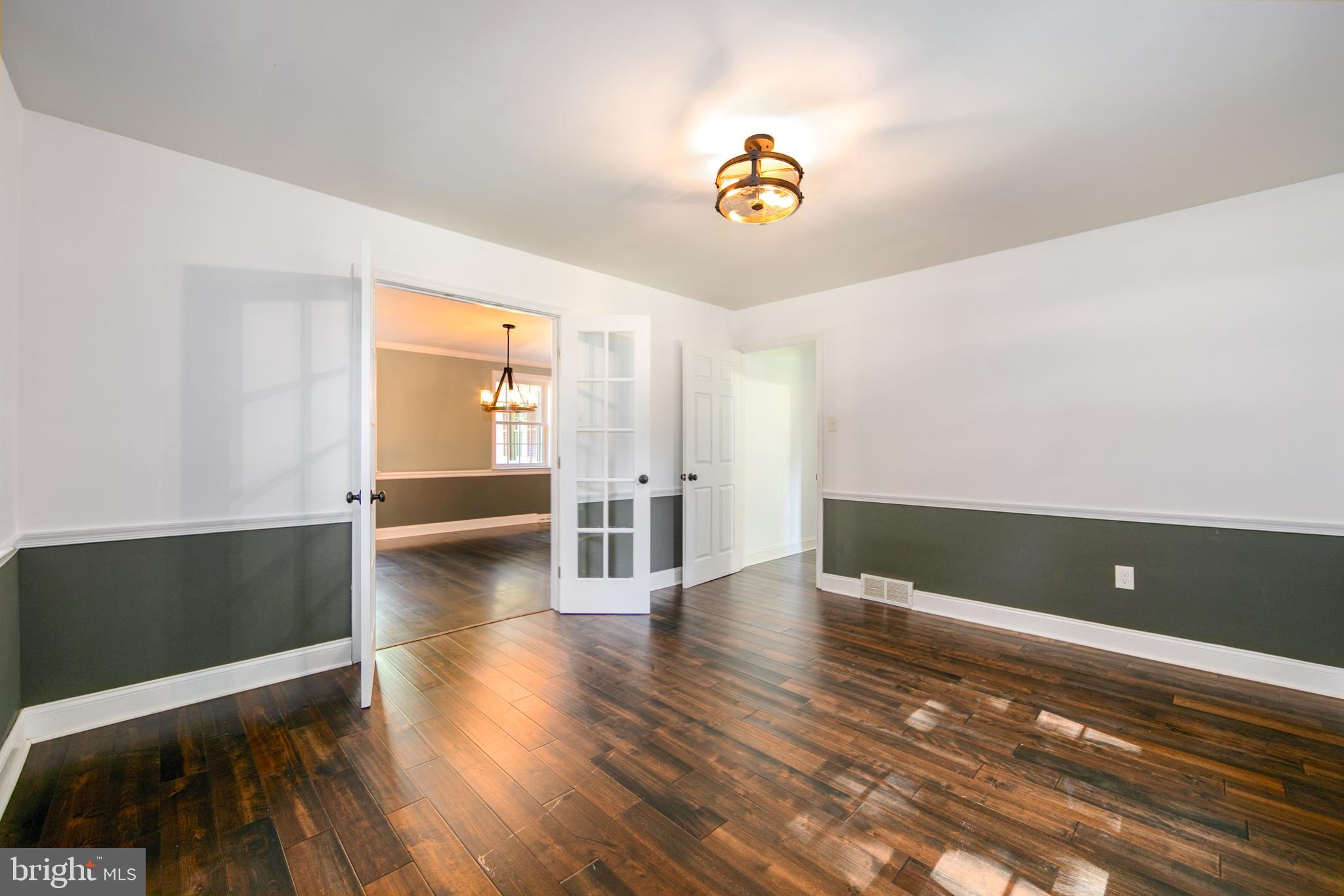 HUNTINGDON VALLEY - Residential