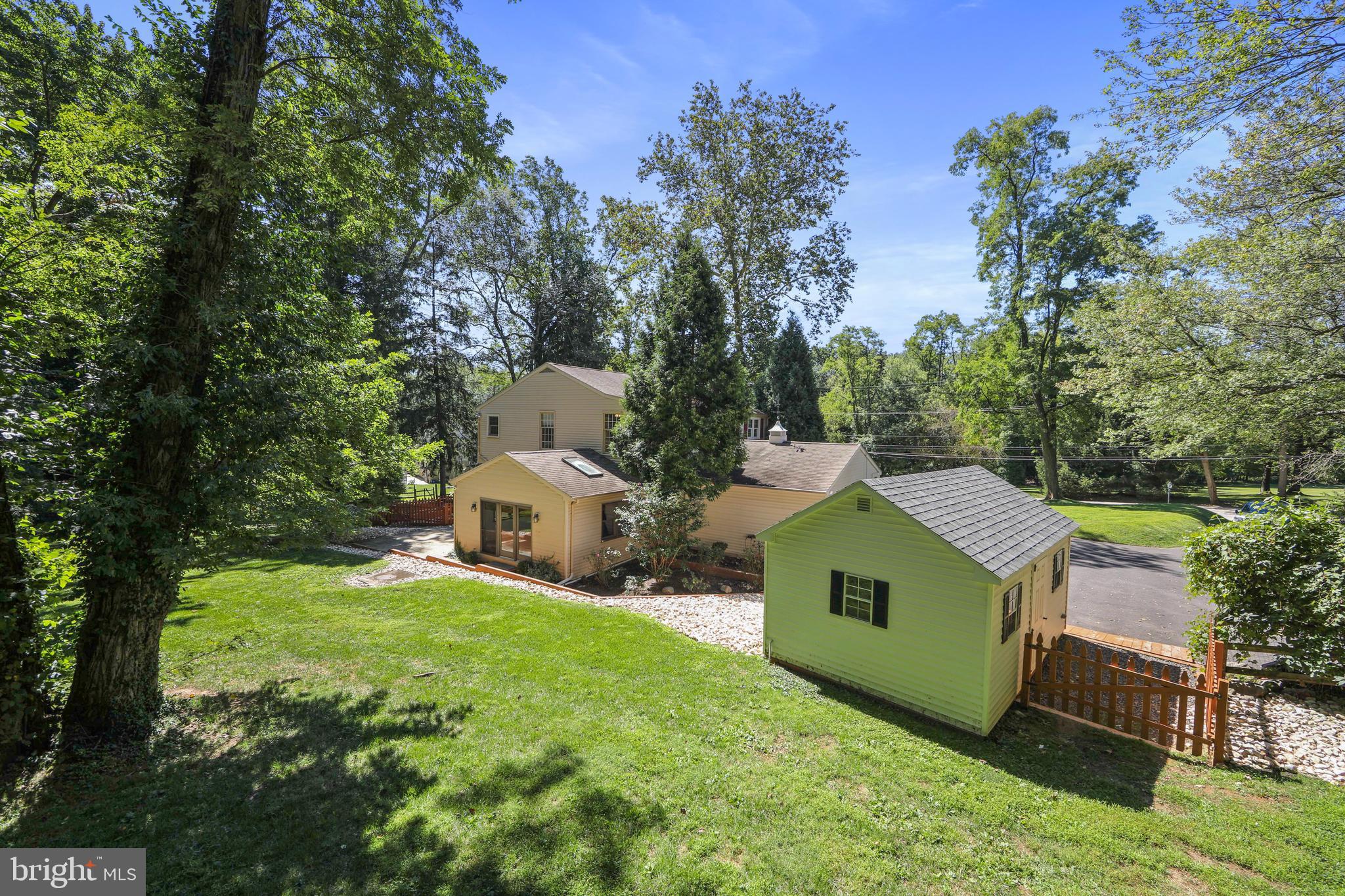 HUNTINGDON VALLEY - Residential