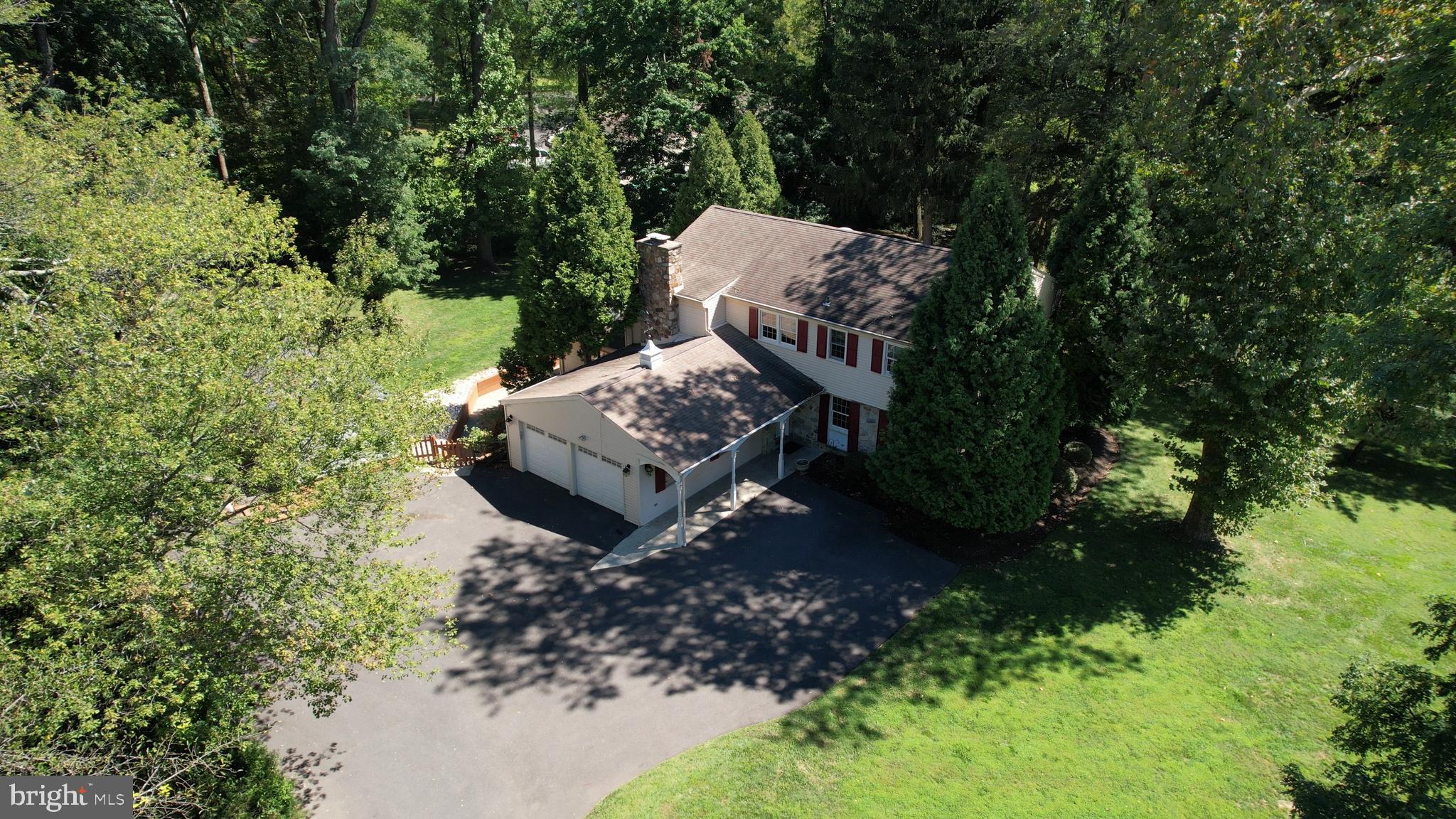 HUNTINGDON VALLEY - Residential