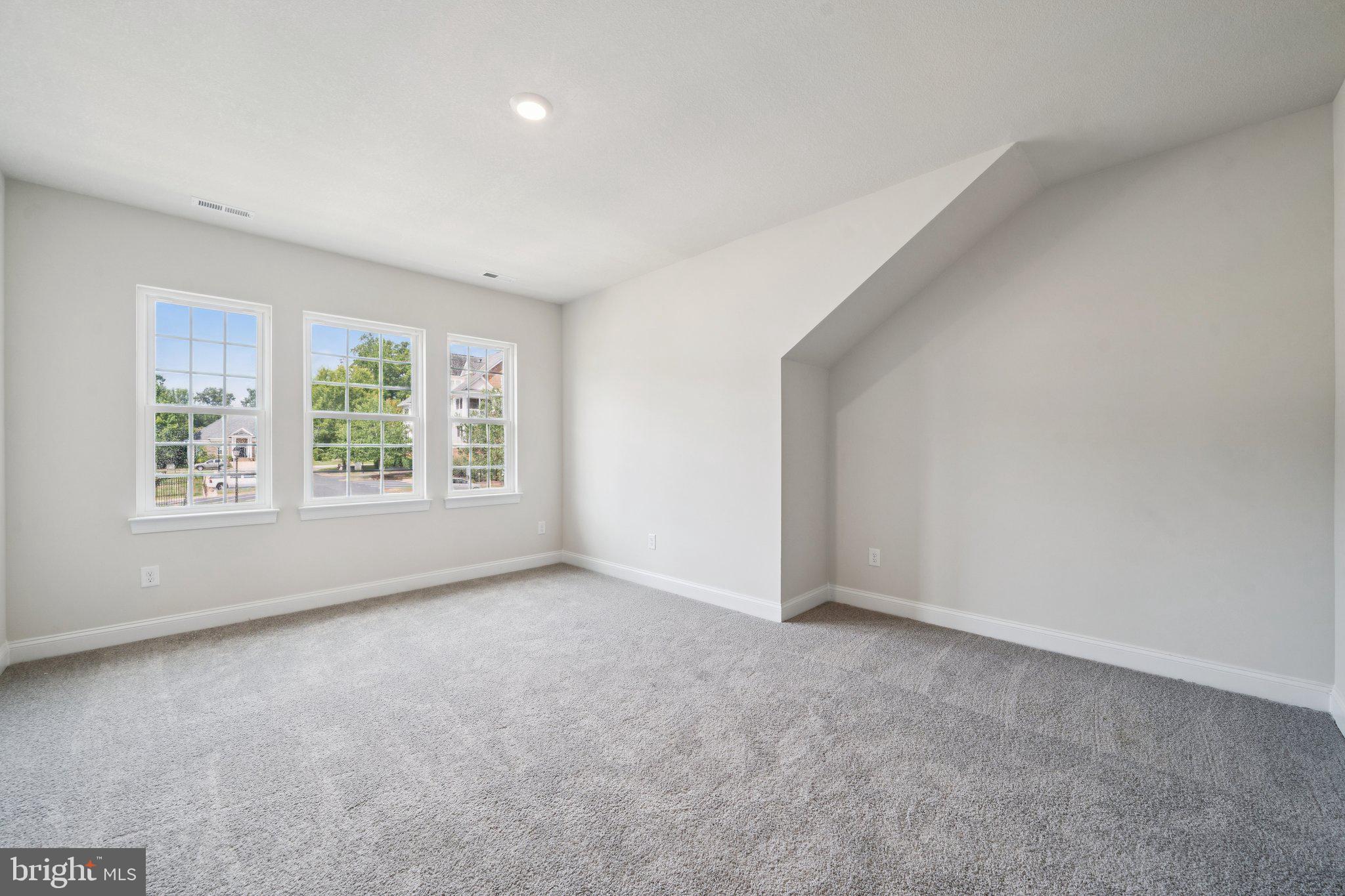 FORD'S COLONY - Residential