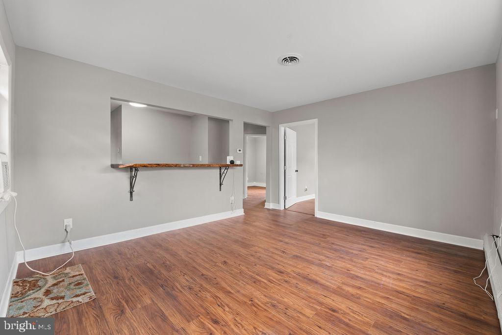 38 4TH STREET