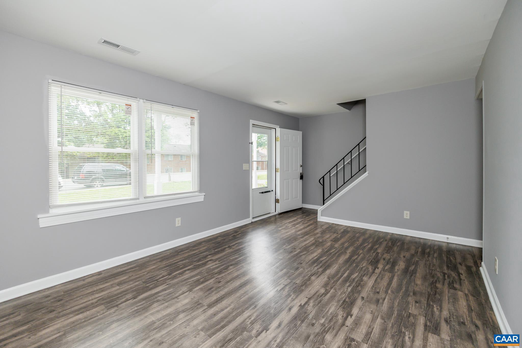 ORANGEDALE - Residential