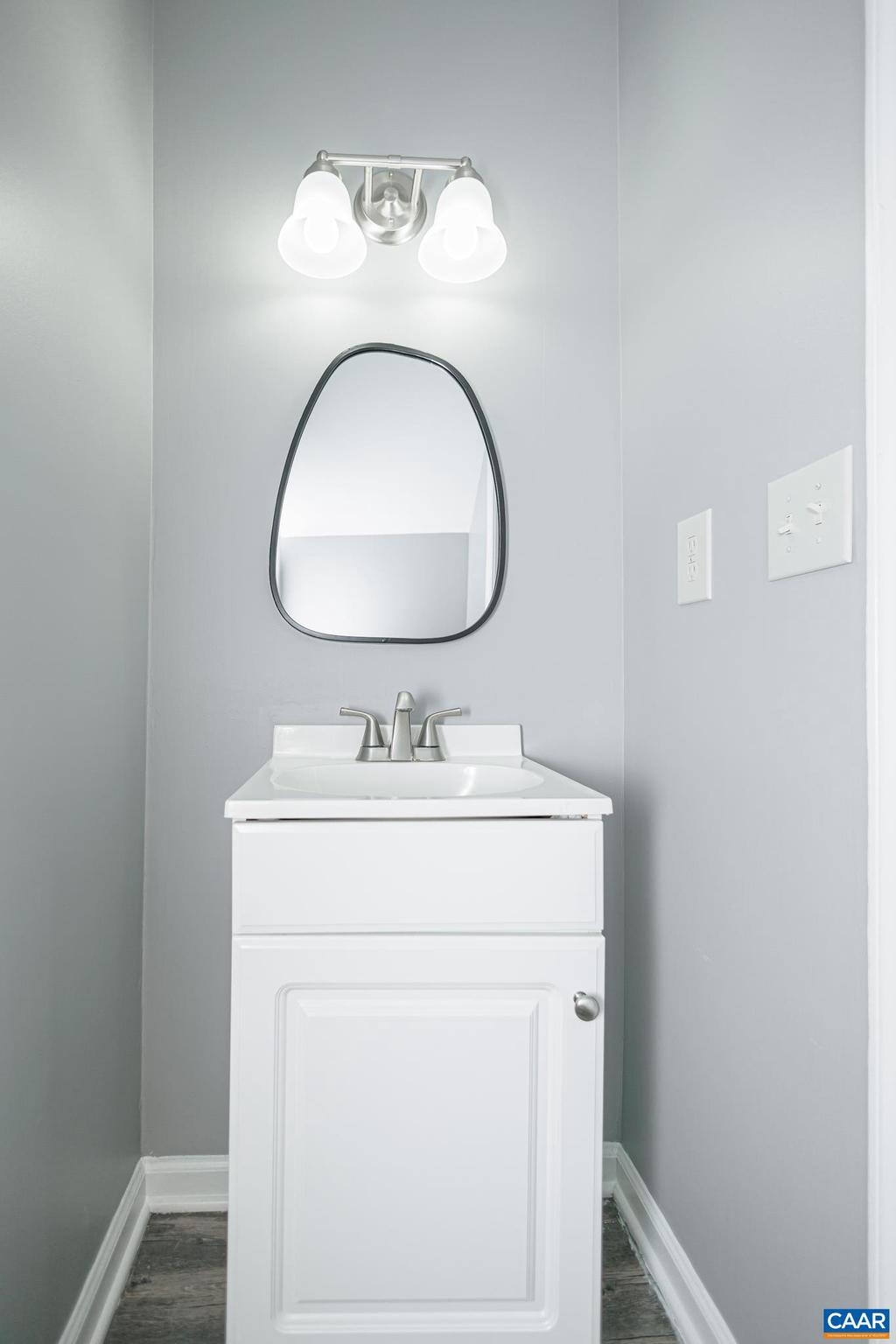 ORANGEDALE - Residential