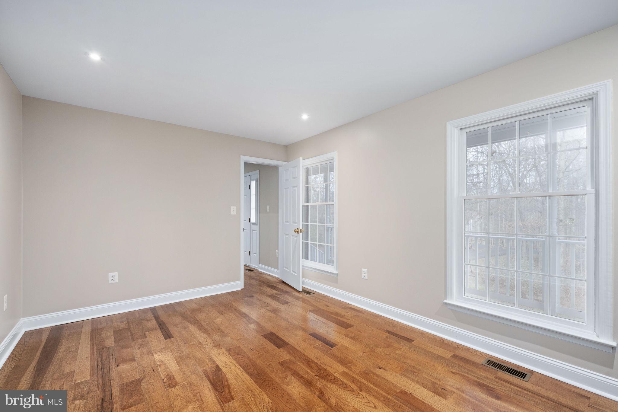 WANDERING RUN - Residential