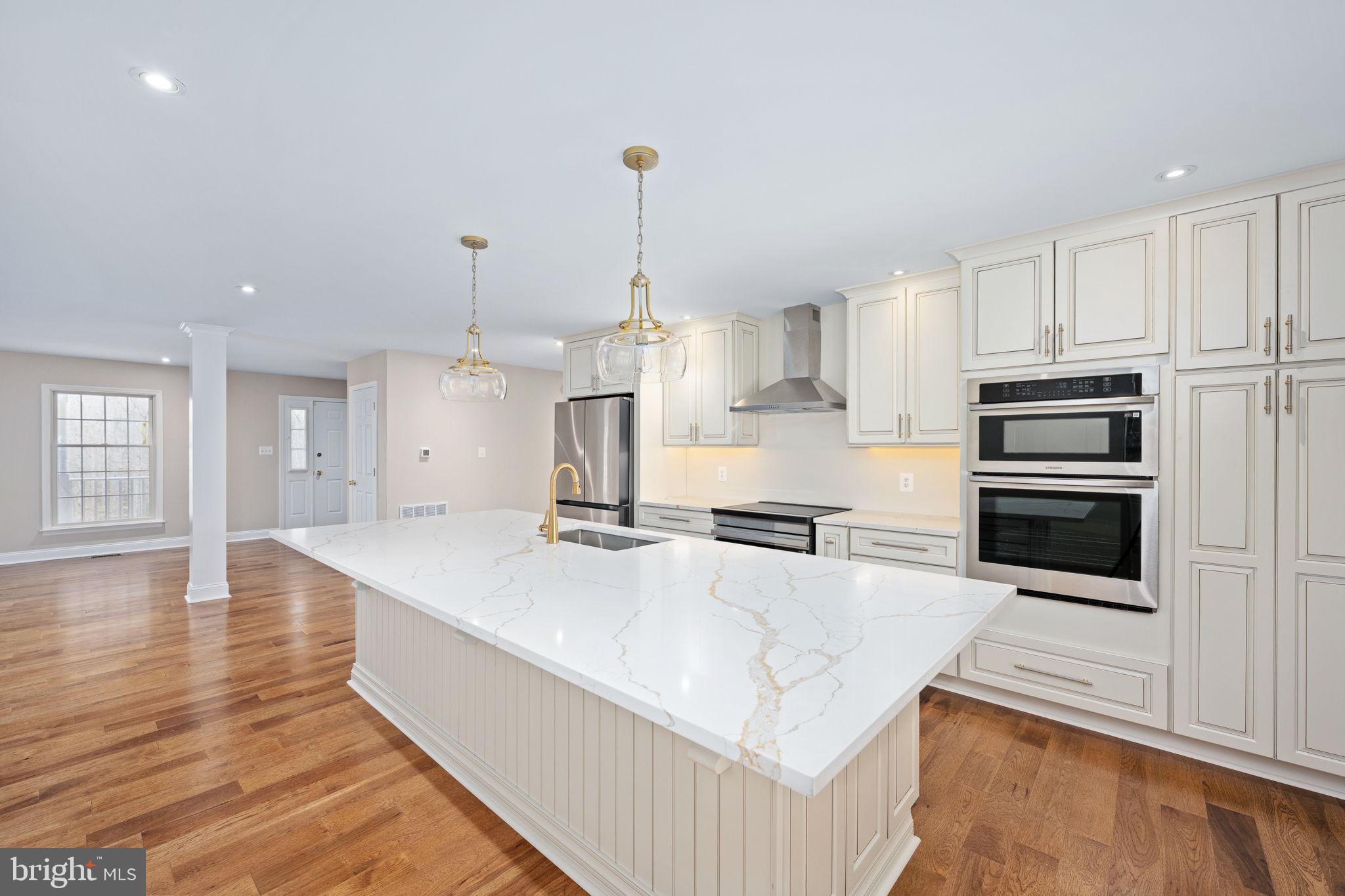 WANDERING RUN - Residential