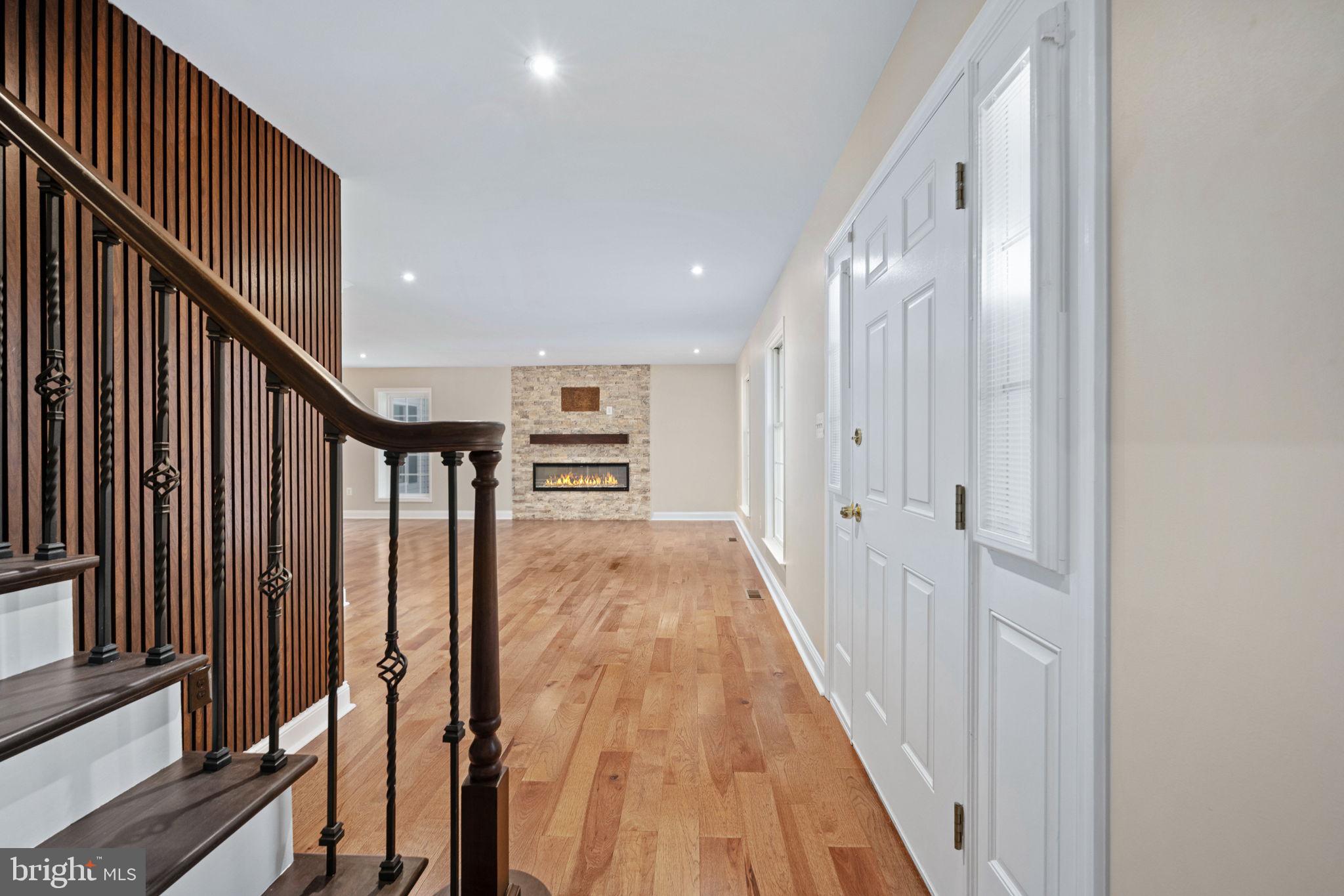 WANDERING RUN - Residential