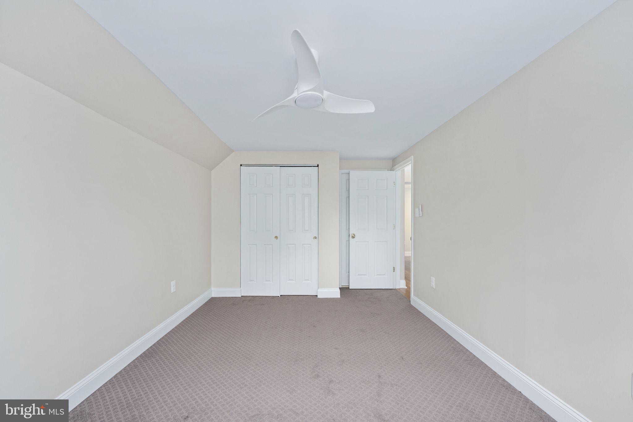 WANDERING RUN - Residential