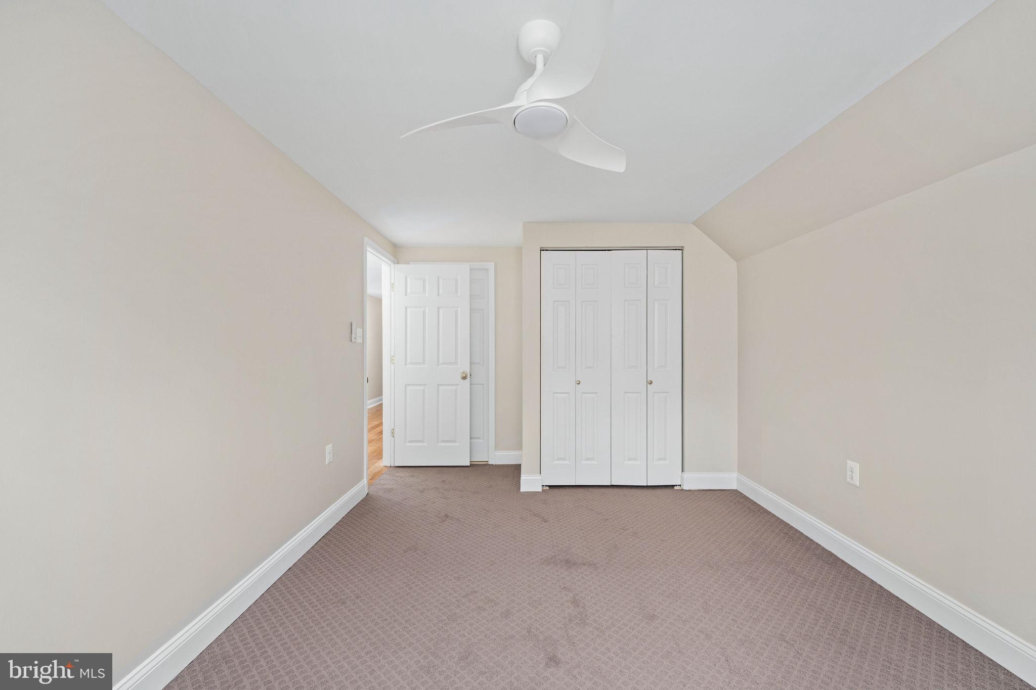 WANDERING RUN - Residential