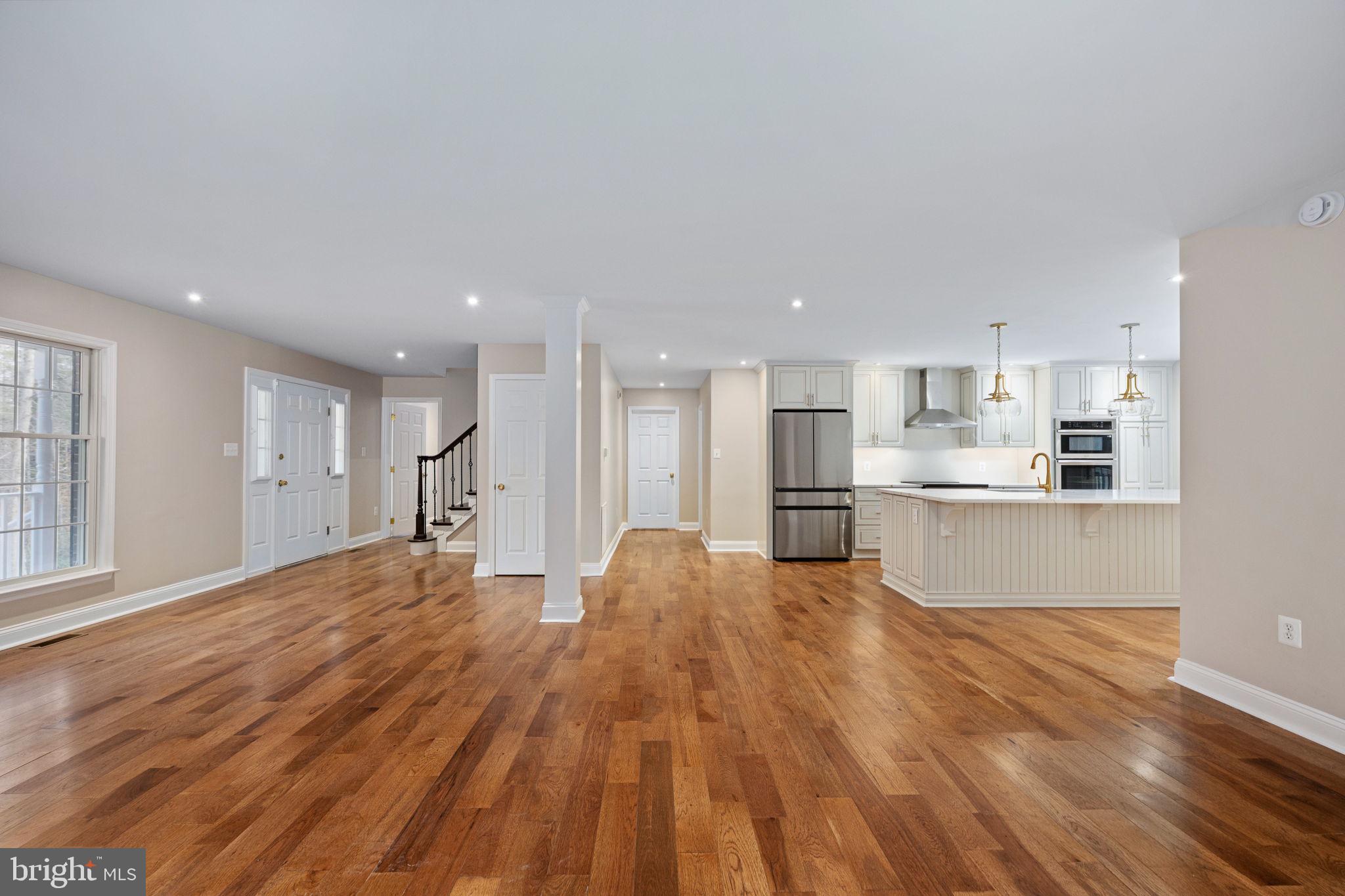 WANDERING RUN - Residential