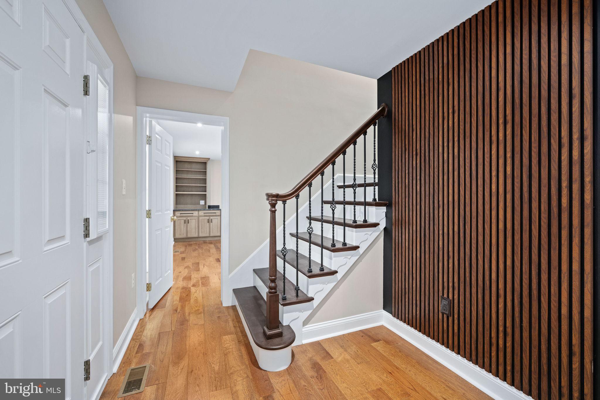 WANDERING RUN - Residential