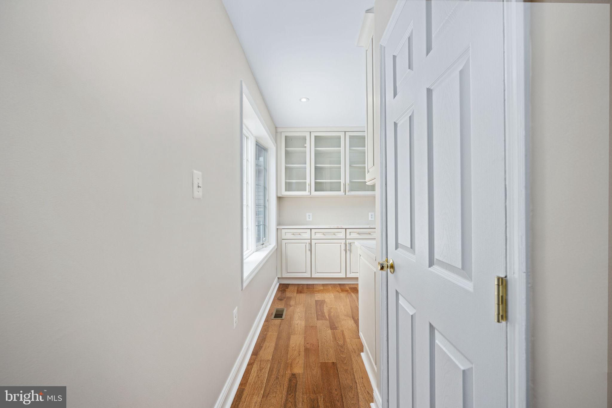 WANDERING RUN - Residential